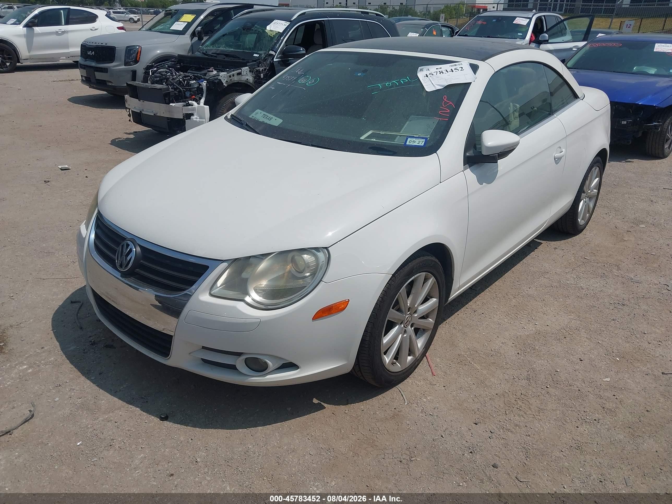 2010 Volkswagen Eos Komfort White vin: WVWBA7AHXAV009070