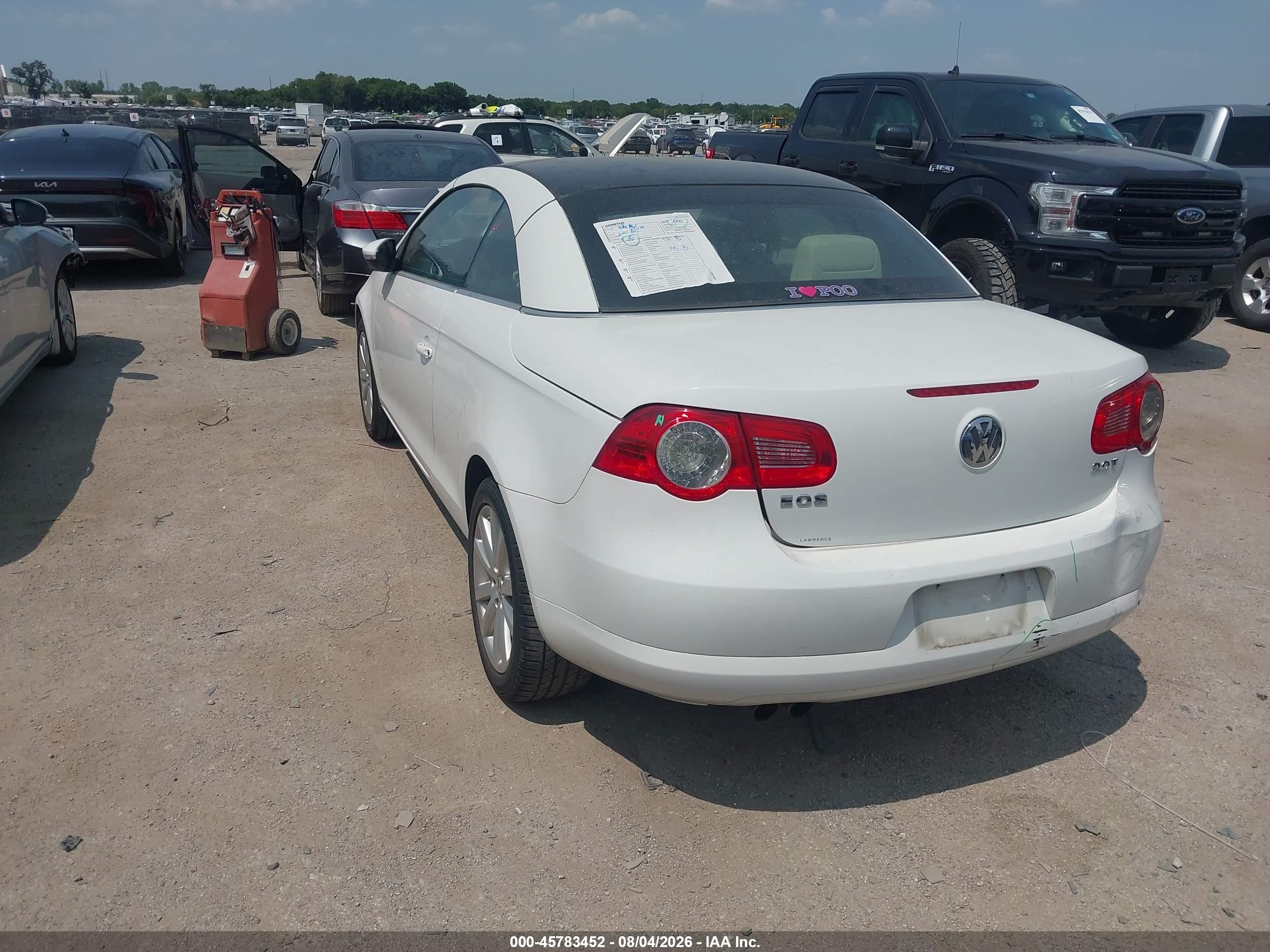 2010 Volkswagen Eos Komfort White vin: WVWBA7AHXAV009070