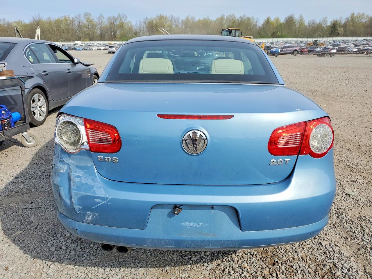 2010 Volkswagen Eos Turbo Blue vin: WVWBA7AHXAV014477