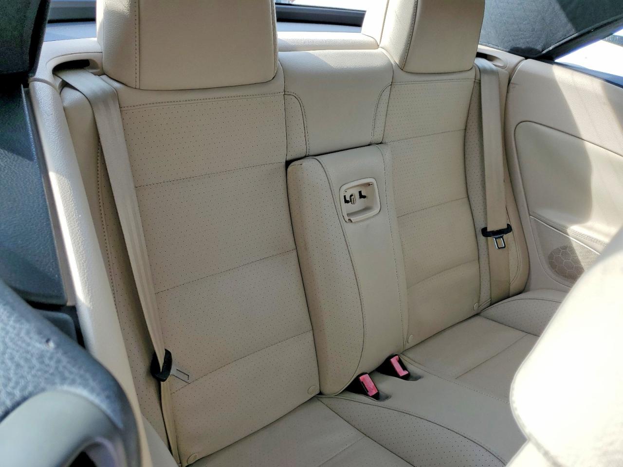 2010 Volkswagen Eos Turbo Blue vin: WVWBA7AHXAV014477