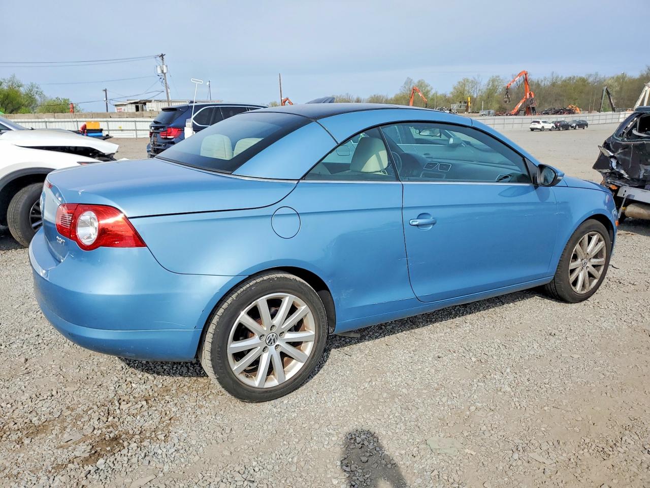2010 Volkswagen Eos Turbo Blue vin: WVWBA7AHXAV014477