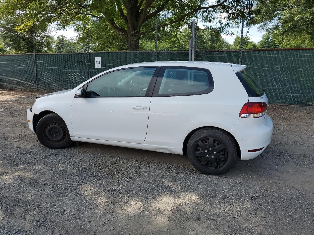 2010 Volkswagen Golf Белый vin: WVWBA7AJ6AW304941