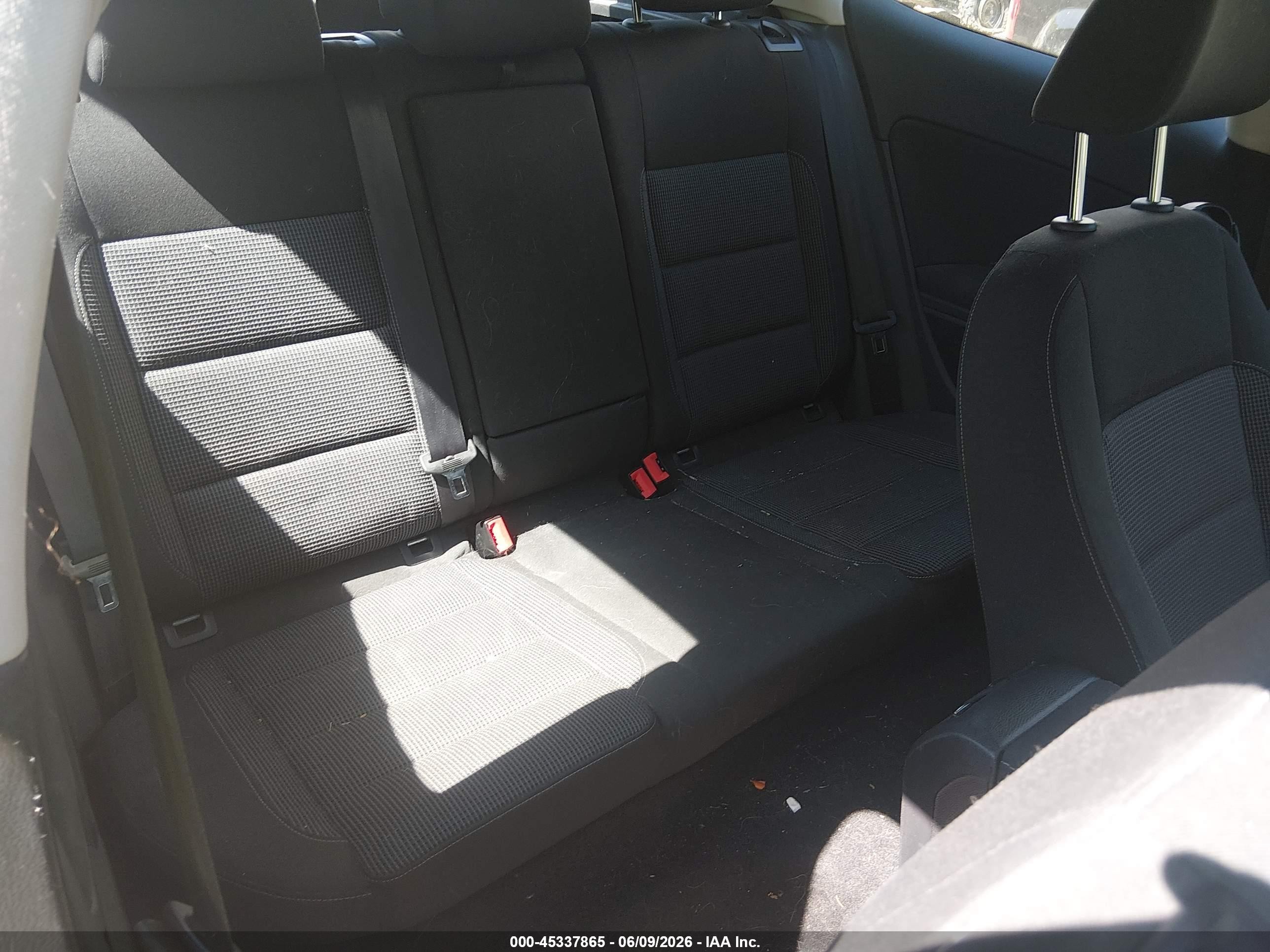 2013 Volkswagen Golf 2.5l 2-door Black vin: WVWBA7AJ9DW023687