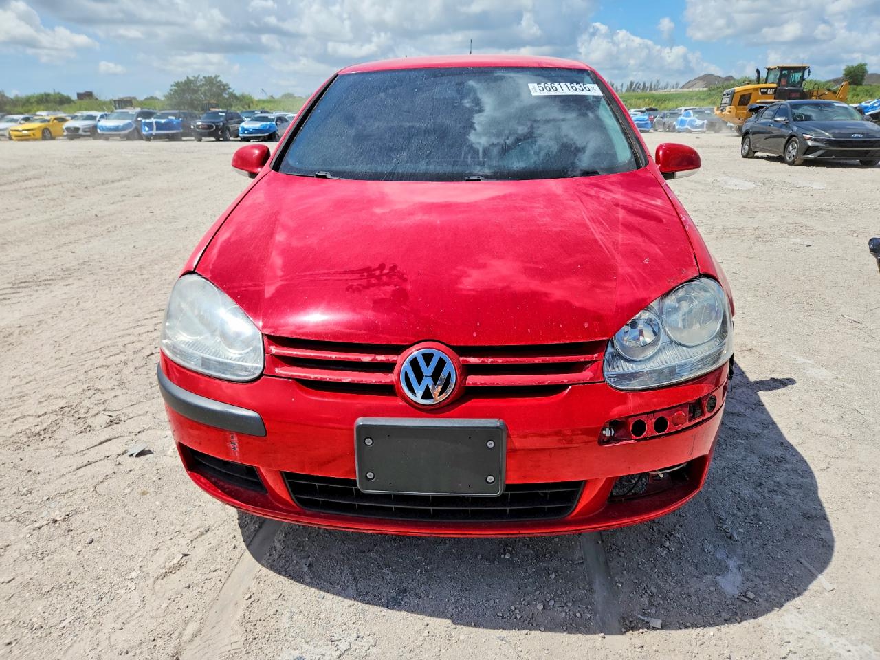 2008 Volkswagen Rabbit Red vin: WVWBB71K58W229844