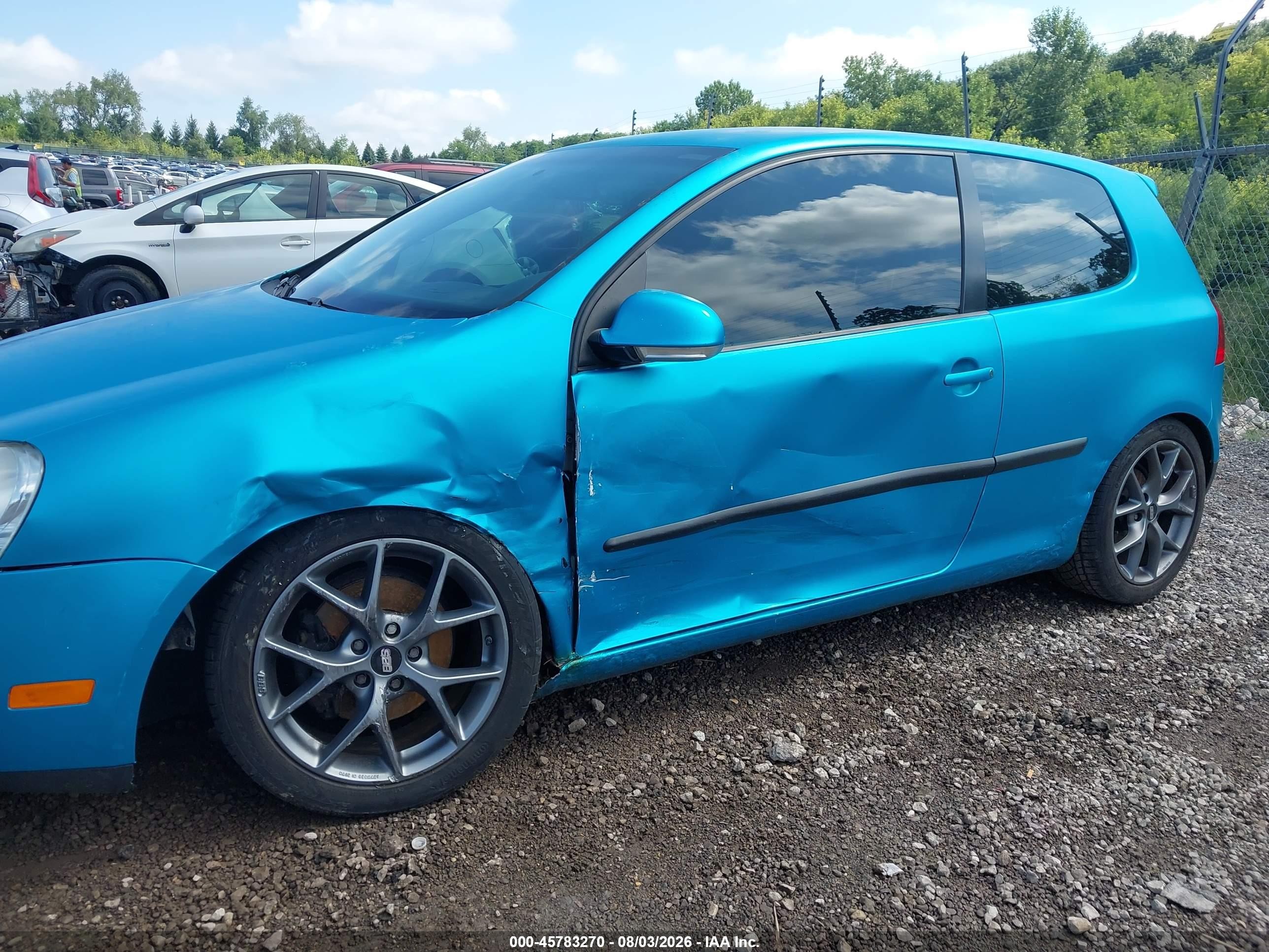 2009 Volkswagen Rabbit S Blue vin: WVWBB71K59W076111