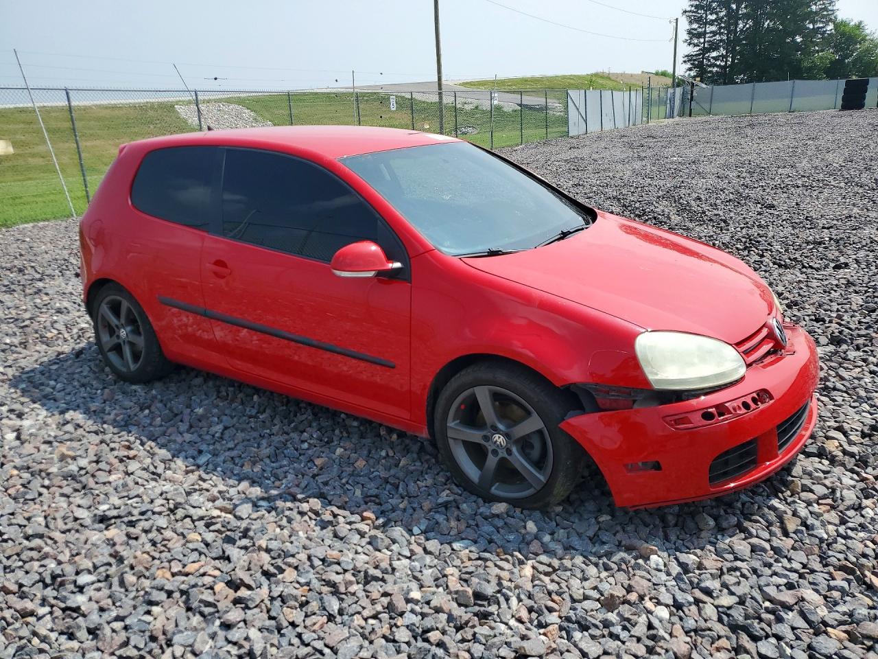 2008 Volkswagen Rabbit Red vin: WVWBB71K98W246405