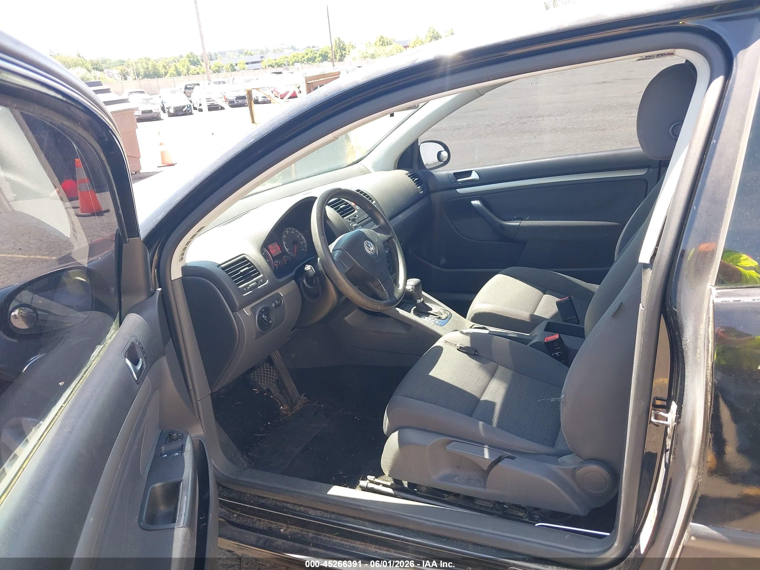 2009 Volkswagen Rabbit S Black vin: WVWBB71K99W136486