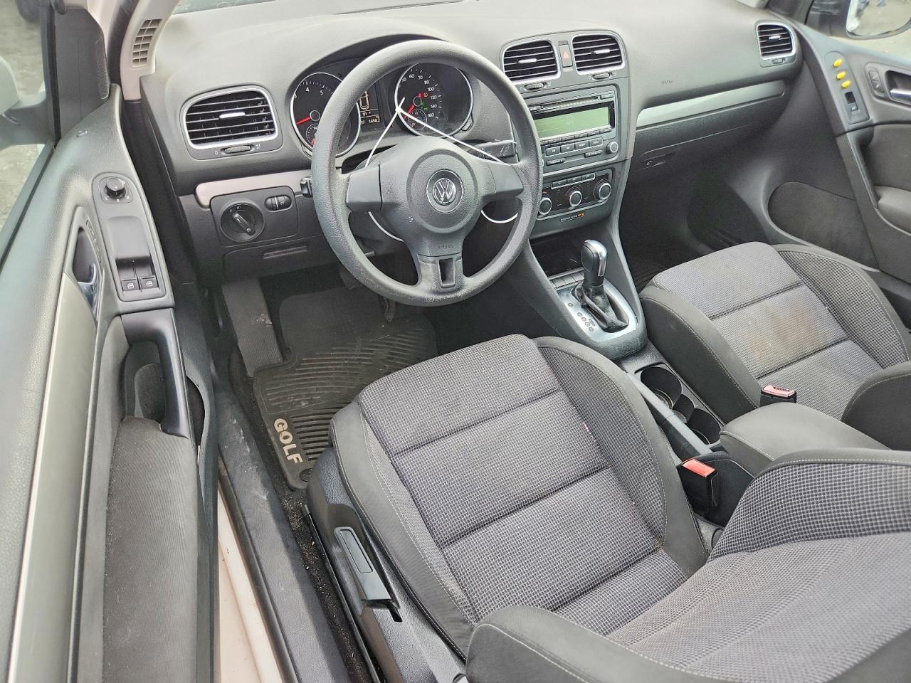 2013 Volkswagen Golf White vin: WVWBB7AJ2DW120906