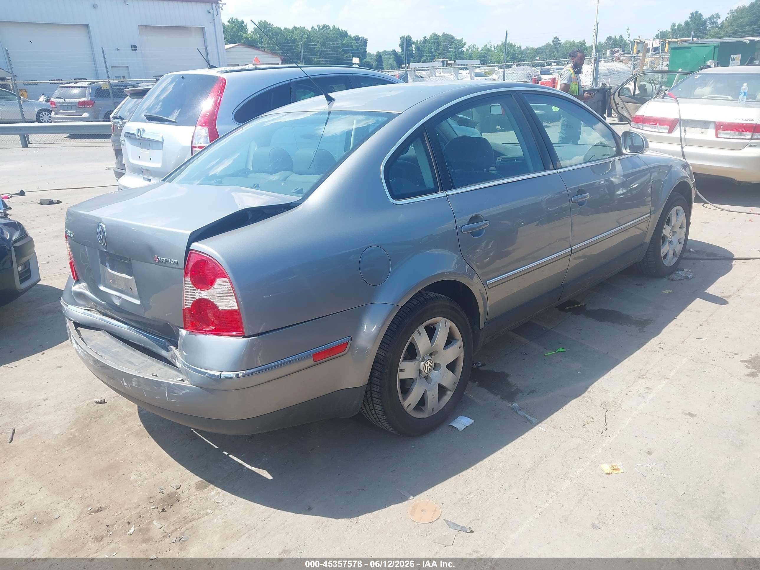 2005 Volkswagen Passat Gls Gray vin: WVWBD63B05P029459