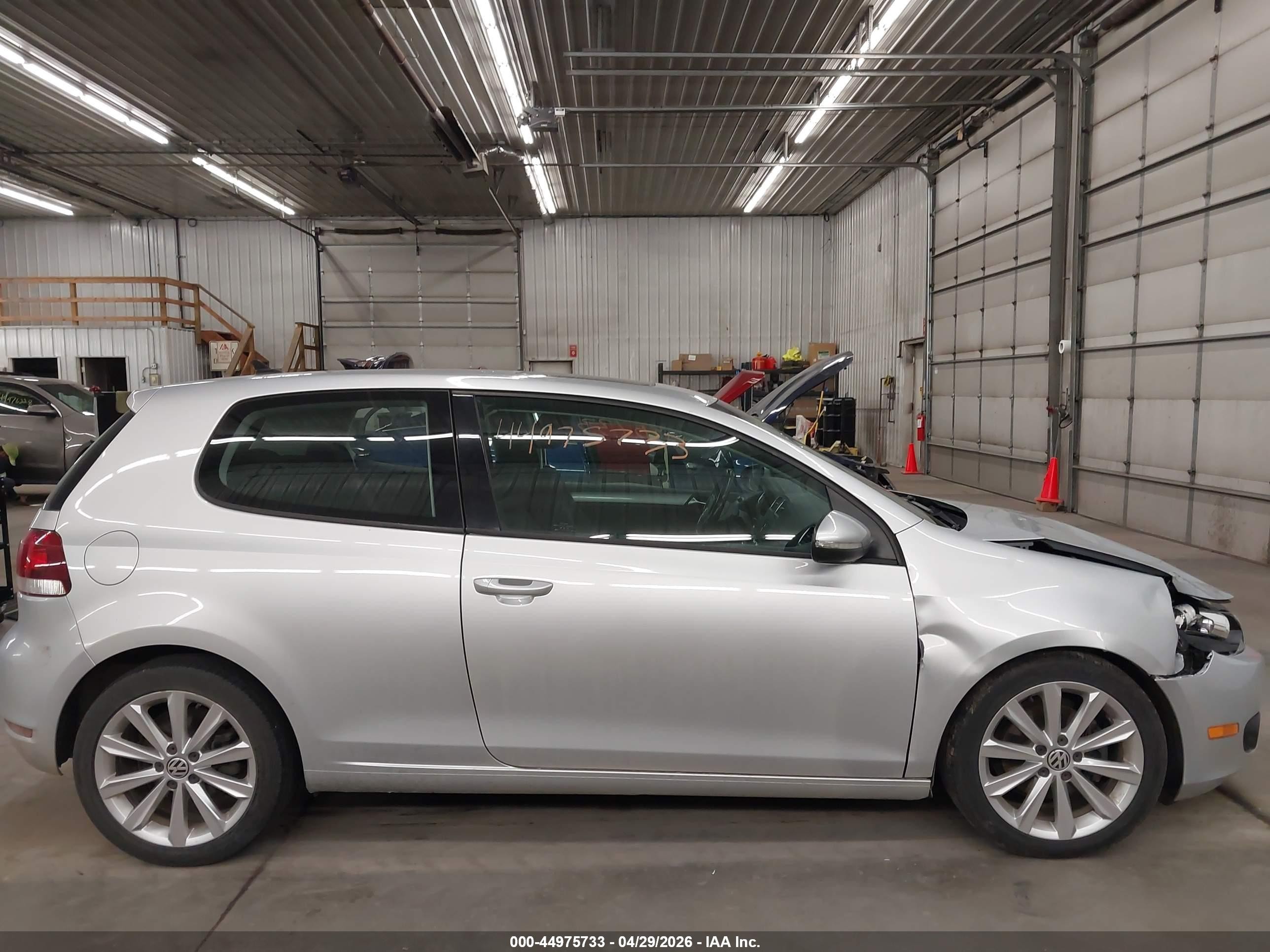 2012 Volkswagen Golf Tdi 2-door Silver vin: WVWBM7AJ7CW204731