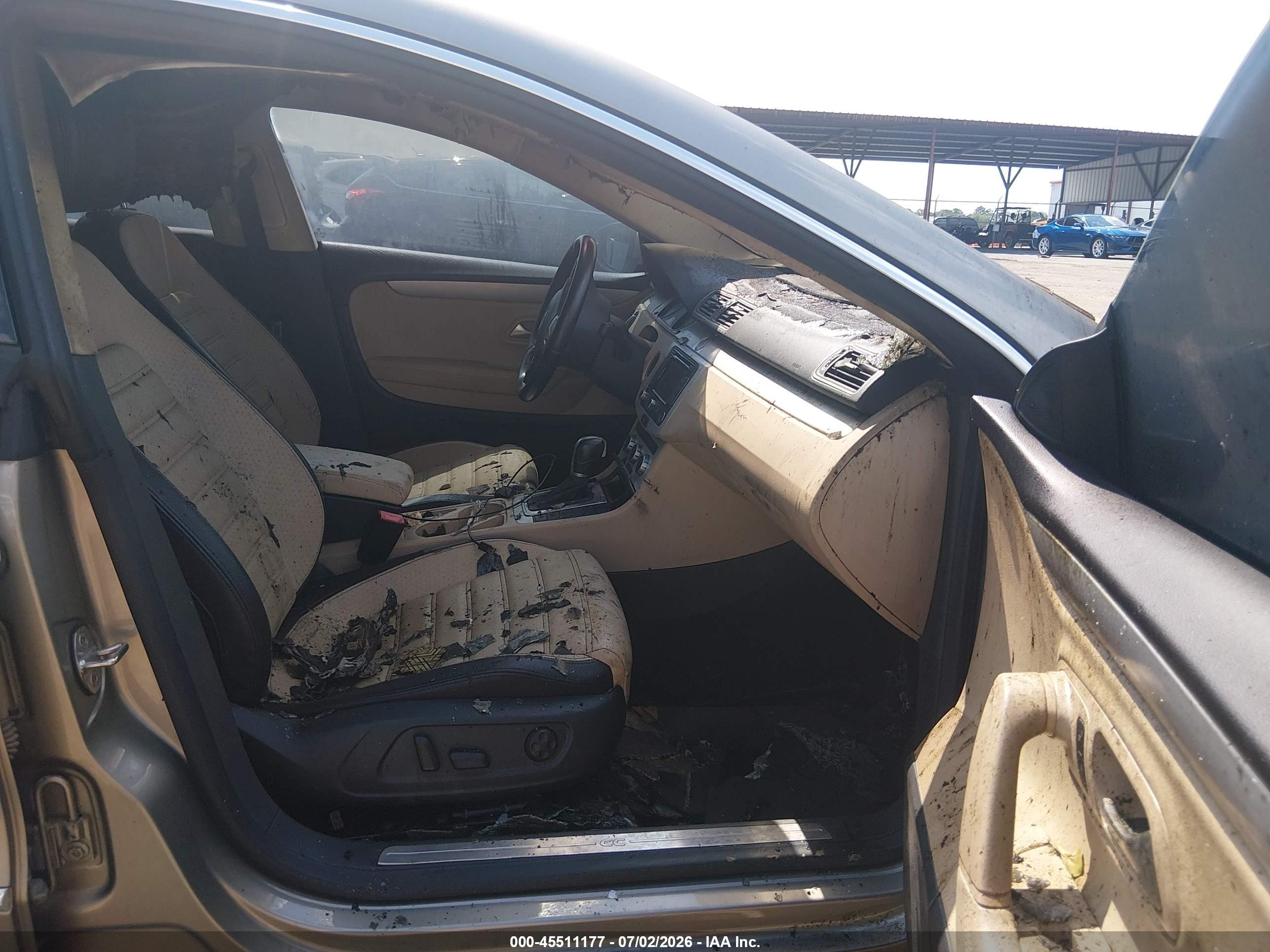 2015 Volkswagen Cc 2.0t Sport Champagne vin: WVWBN7AN2FE824722
