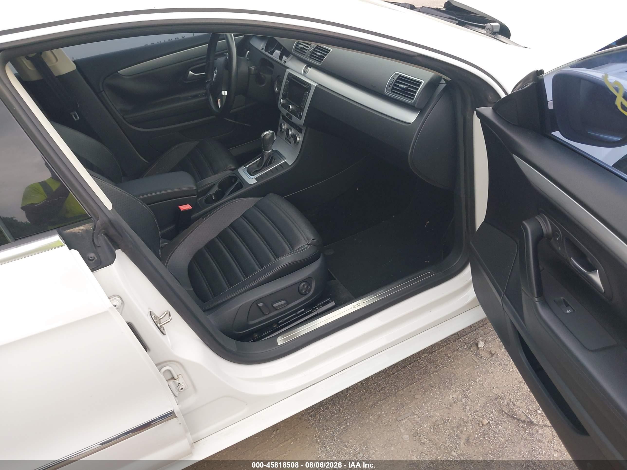 2015 Volkswagen Cc 2.0t Sport White vin: WVWBN7AN3FE809050