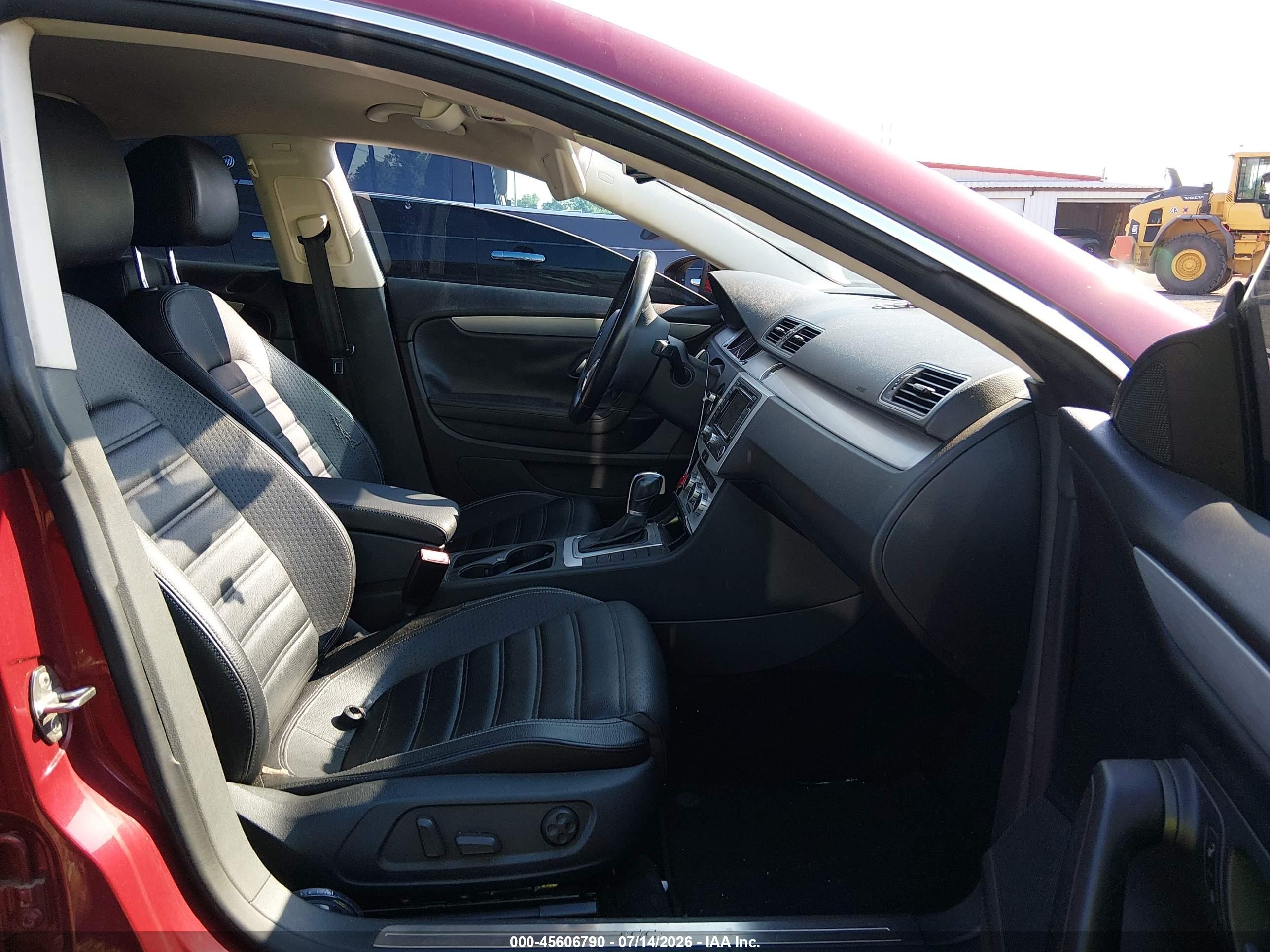 2015 Volkswagen Cc 2.0t Sport Red vin: WVWBN7AN9FE819775