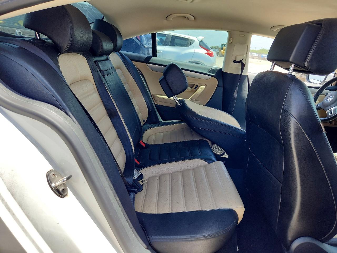 2014 Volkswagen Cc Sport White vin: WVWBP7AN2EE509492