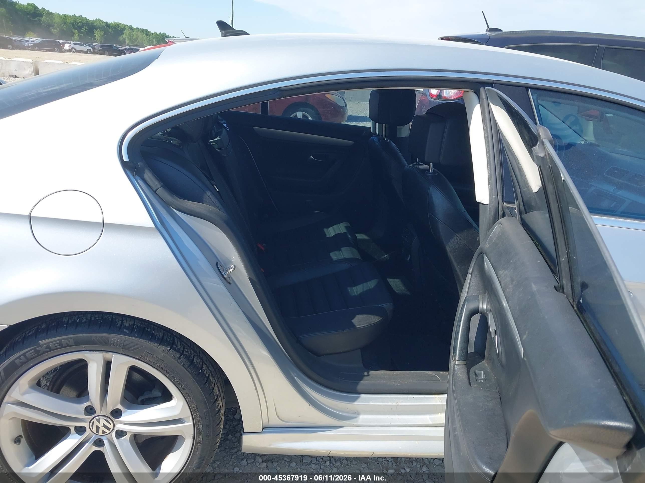 2014 Volkswagen Cc 2.0t R-line Silver vin: WVWBP7AN2EE533355