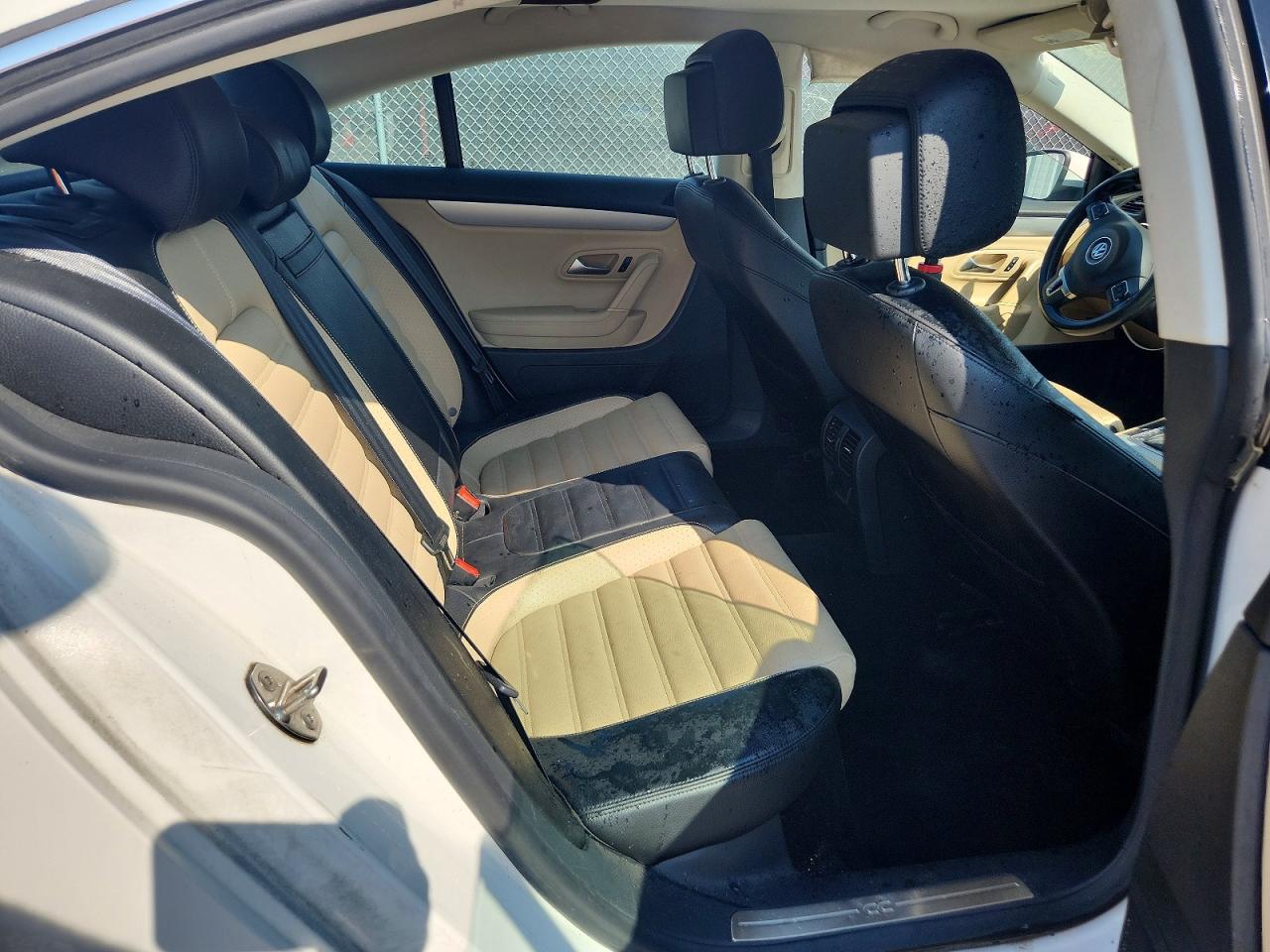 2014 Volkswagen Cc Sport White vin: WVWBP7AN3EE518931