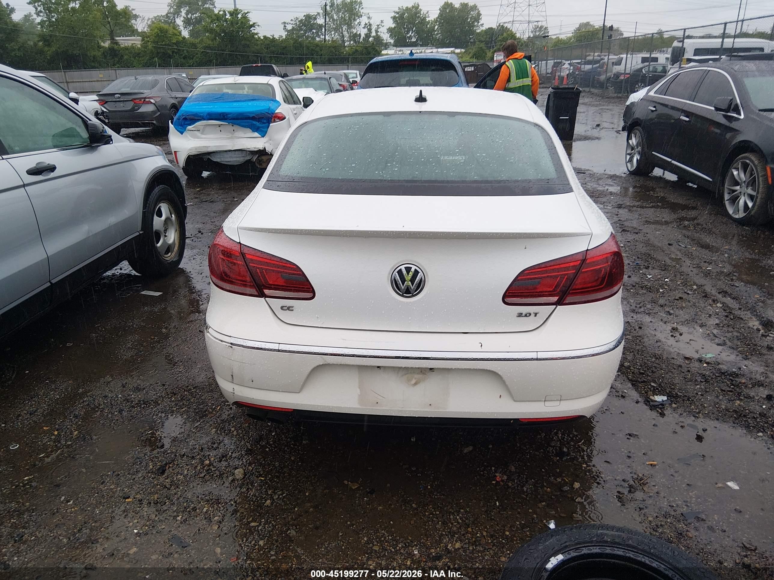 2014 Volkswagen Cc 2.0t Sport Белый vin: WVWBP7AN3EE537799