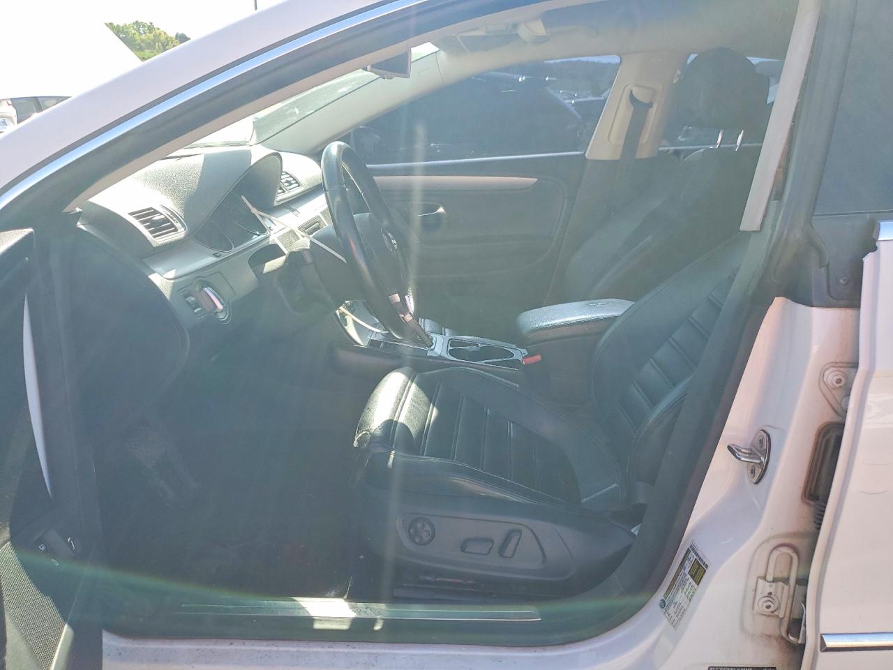 2013 Volkswagen Cc Sport White vin: WVWBP7AN6DE527220