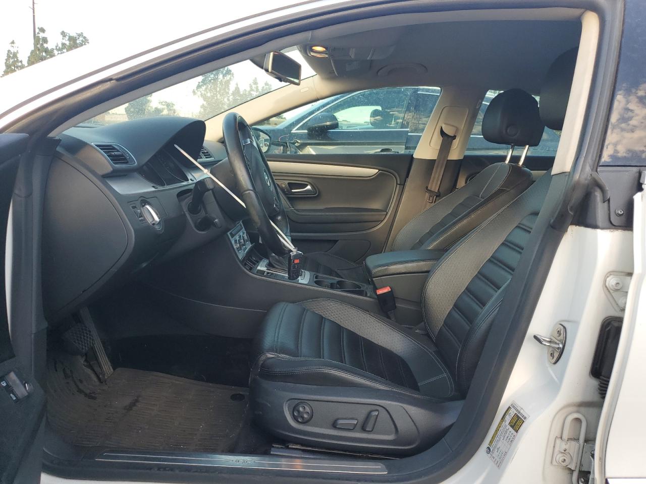 2013 Volkswagen Cc Sport Белый vin: WVWBP7AN7DE526268