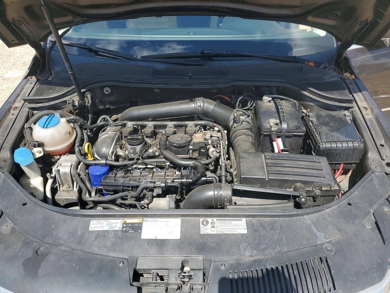 2015 Volkswagen Cc Sport Brown vin: WVWBP7AN7FE800734