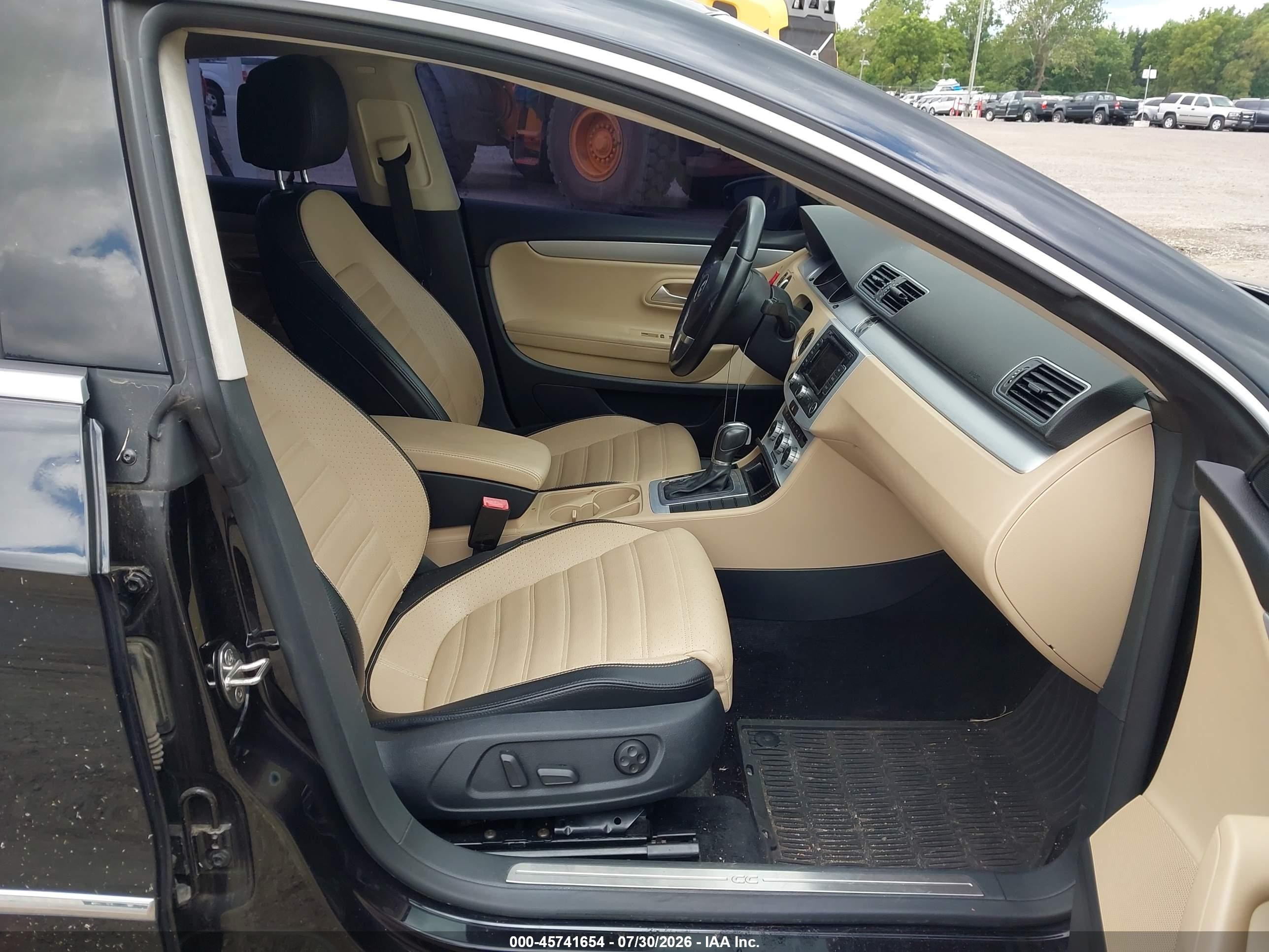 2015 Volkswagen Cc 2.0t Sport Черный vin: WVWBP7AN7FE825679