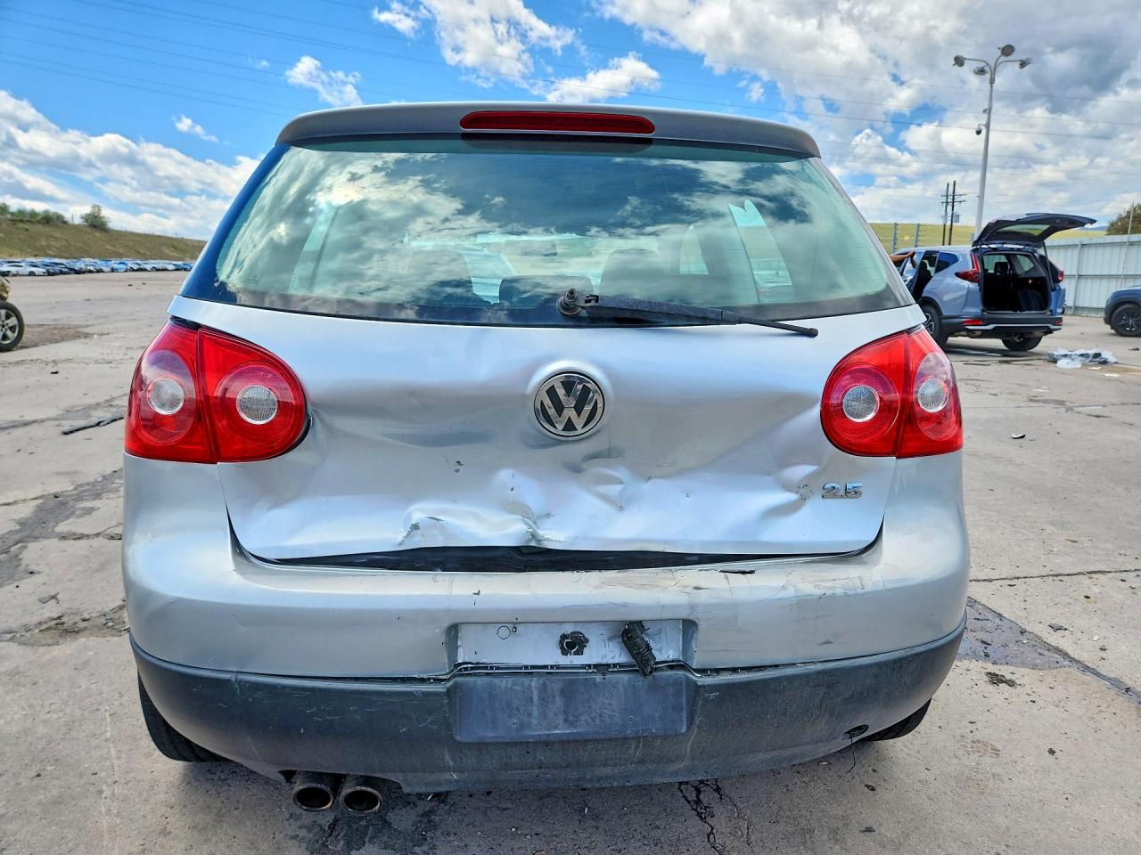2007 Volkswagen Rabbit Silver vin: WVWBS71K27W071350