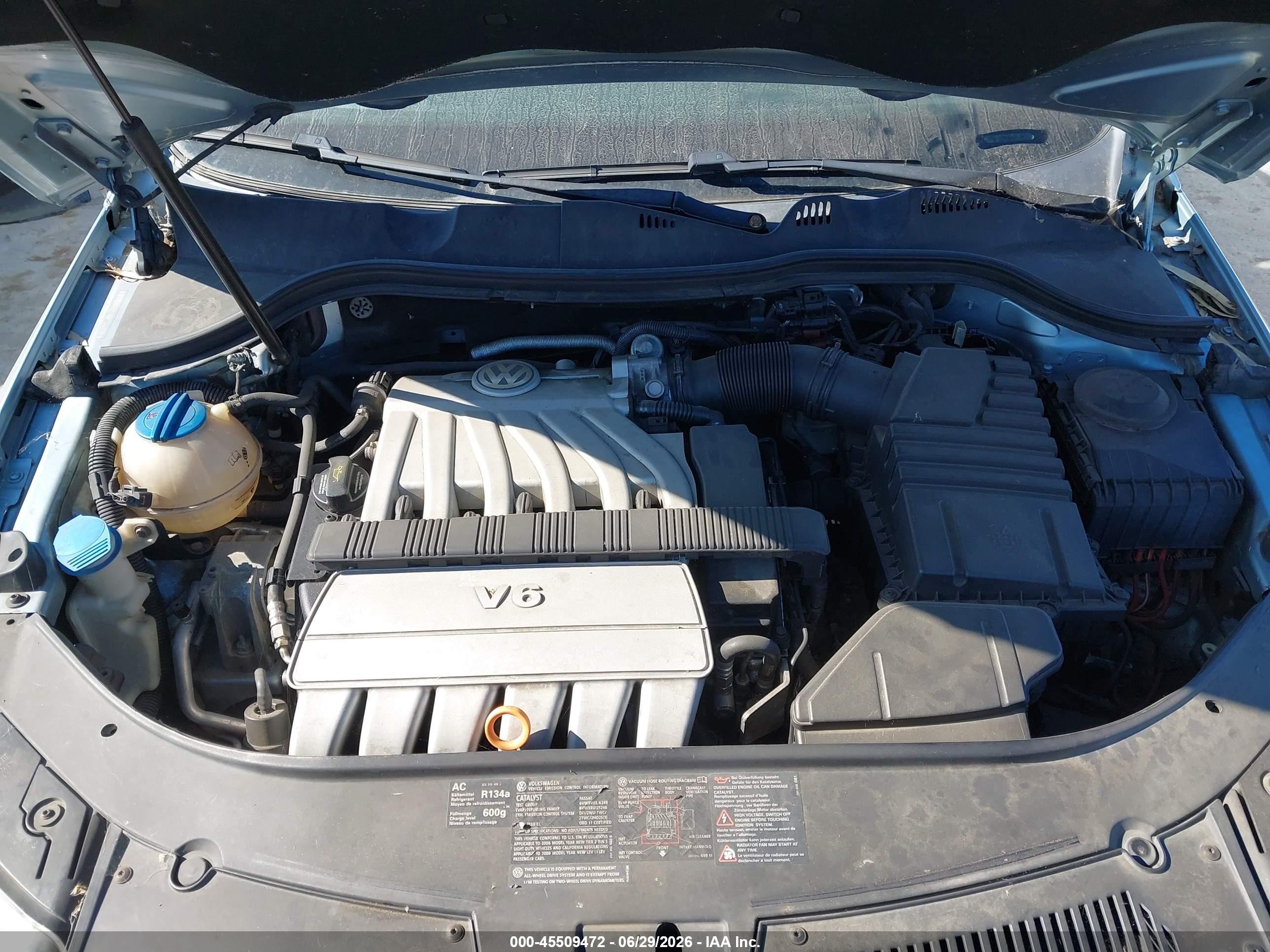 2006 Volkswagen Passat 3.6 Silver vin: WVWBU93C66P144398