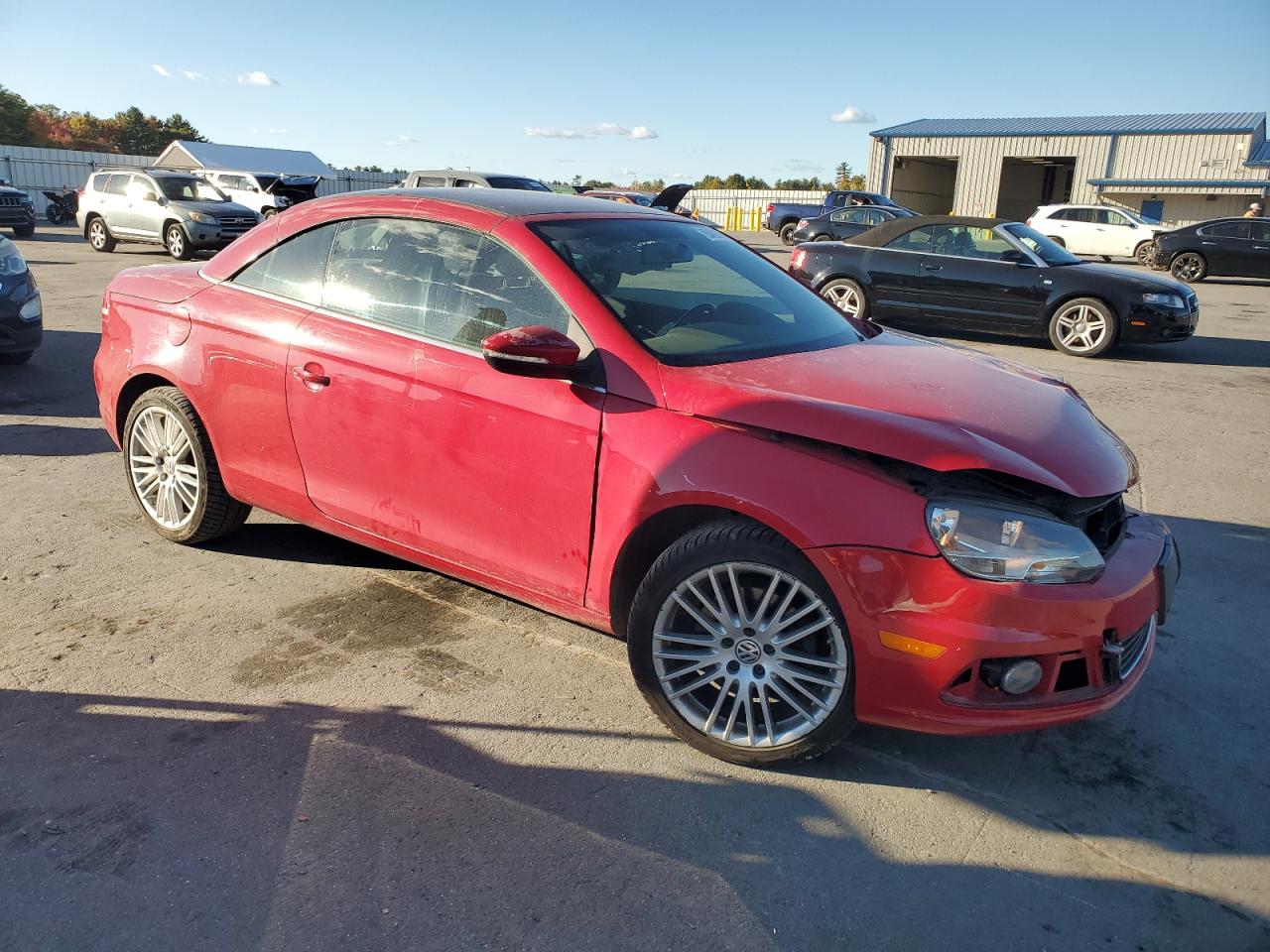 2012 Volkswagen Eos Komfort Red vin: WVWBW7AH0CV009762