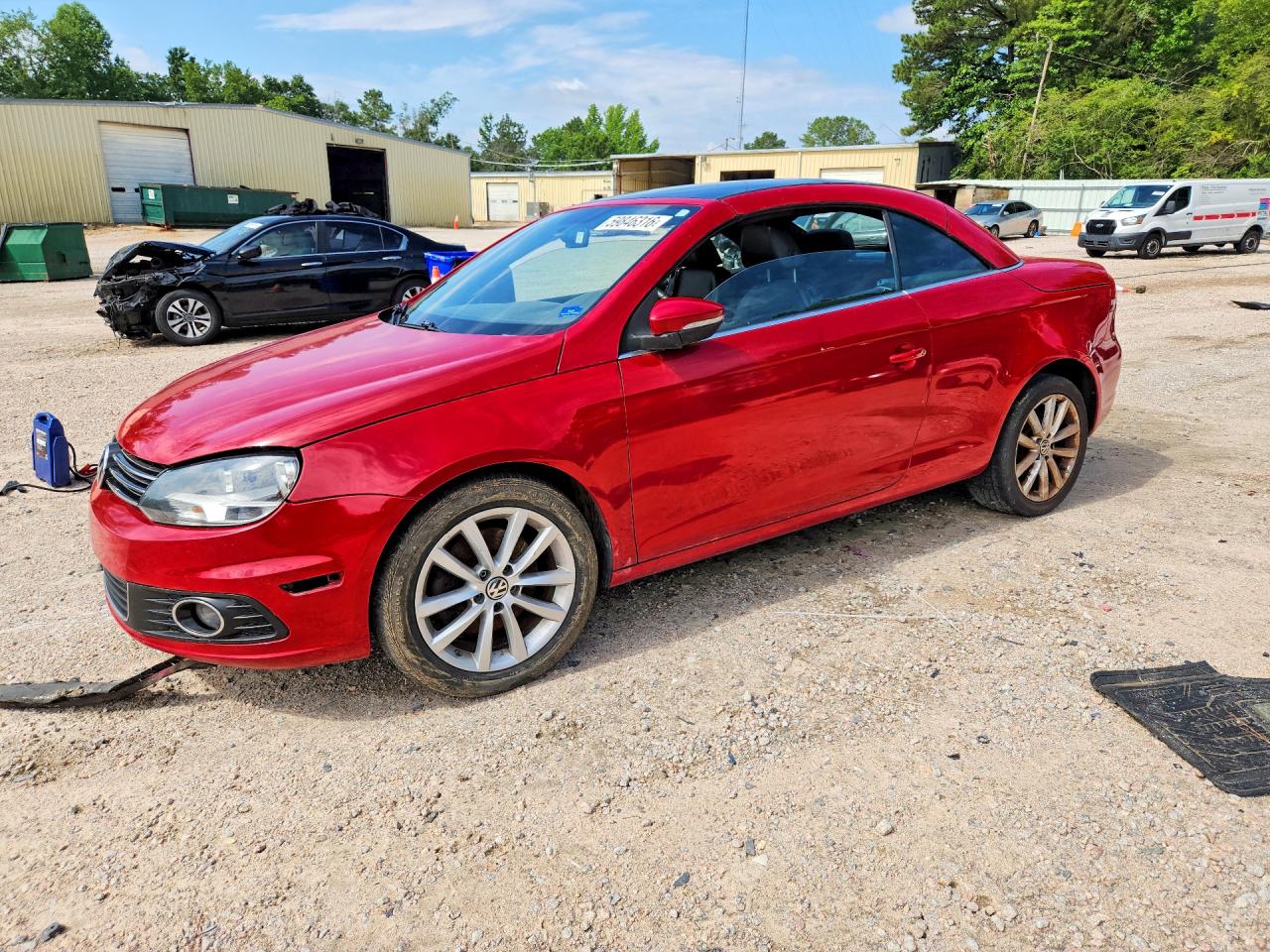 2012 Volkswagen Eos Komfort Красный vin: WVWBW7AH1CV001301