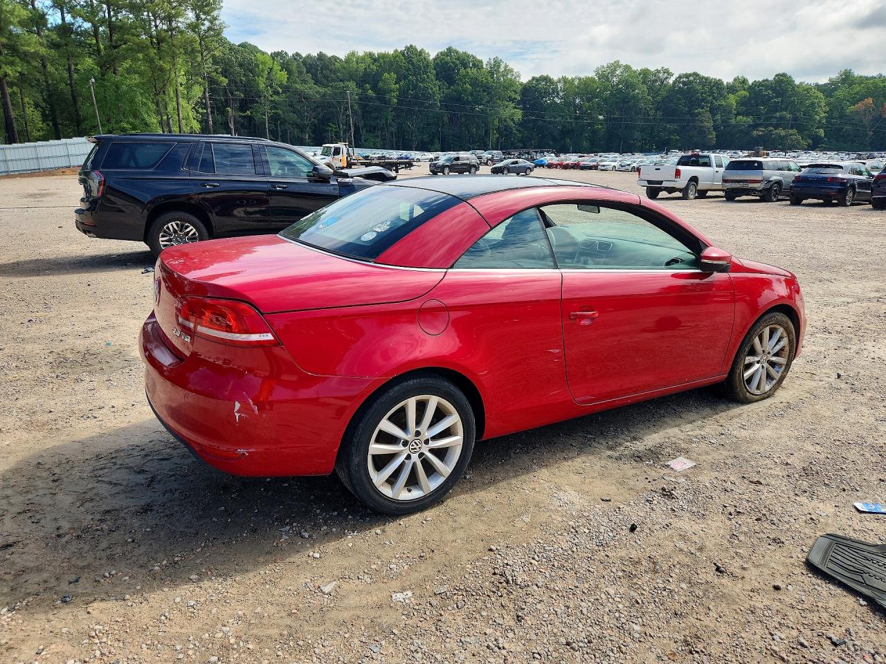 2012 Volkswagen Eos Komfort Красный vin: WVWBW7AH1CV001301