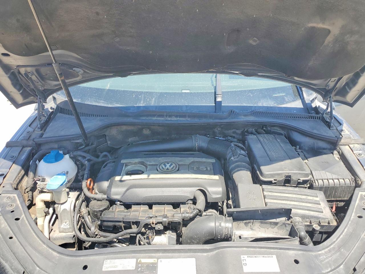 2012 Volkswagen Eos Komfort Gray vin: WVWBW7AH1CV010905