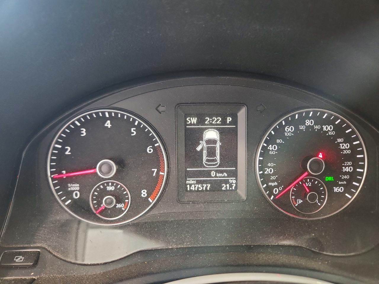 2012 Volkswagen Eos Komfort White vin: WVWBW7AH1CV015036