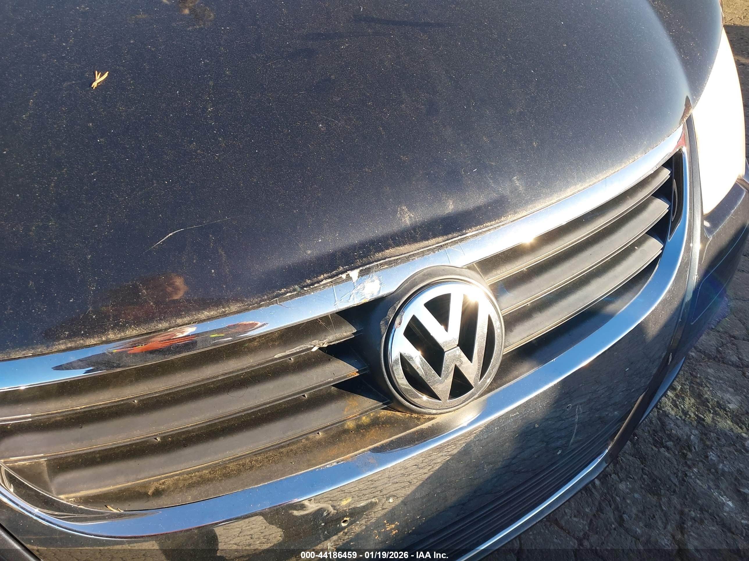 2011 Volkswagen Eos Komfort Black vin: WVWBW7AH2BV004528