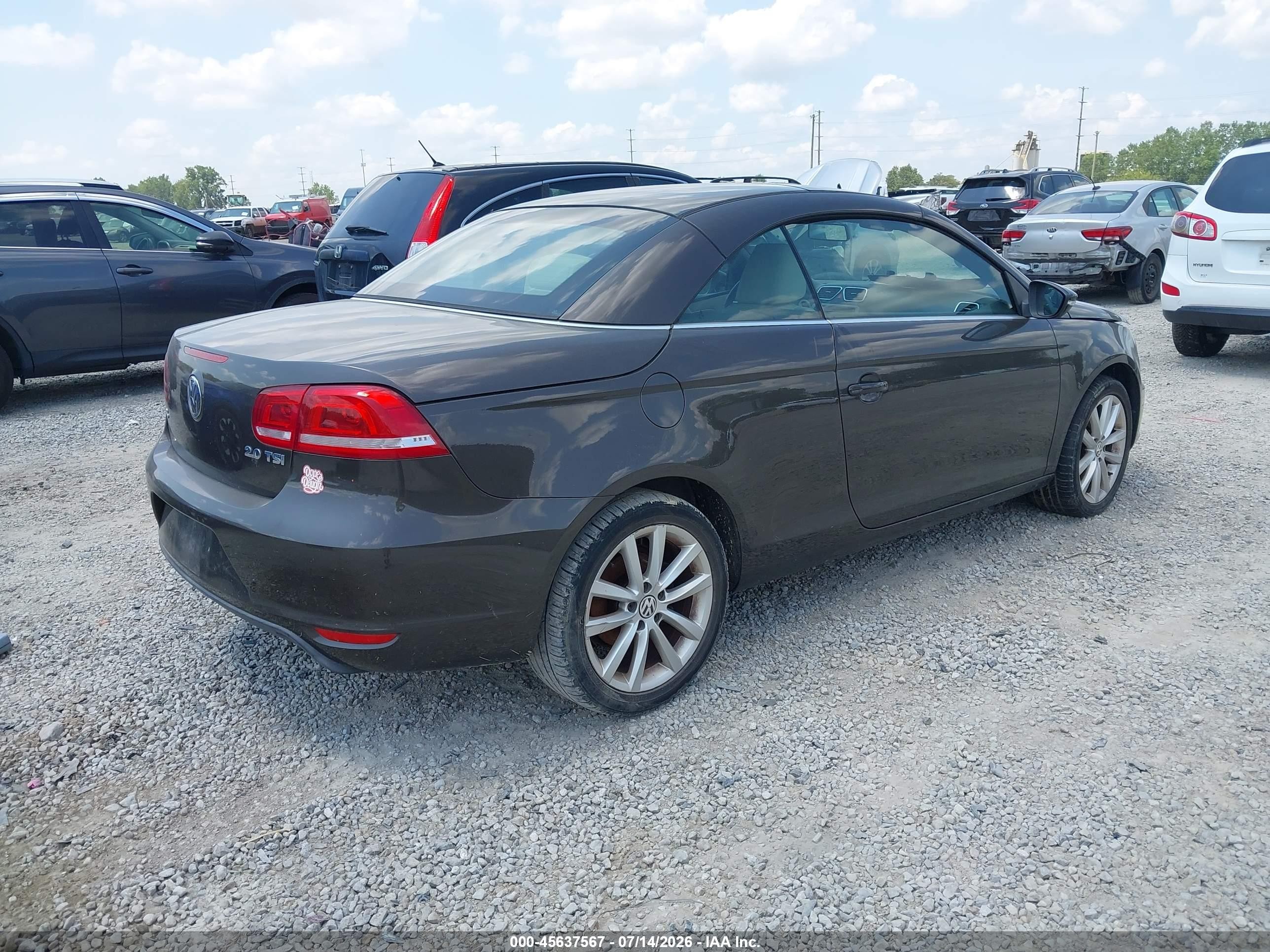 2012 Volkswagen Eos Komfort Серый vin: WVWBW7AH2CV009407