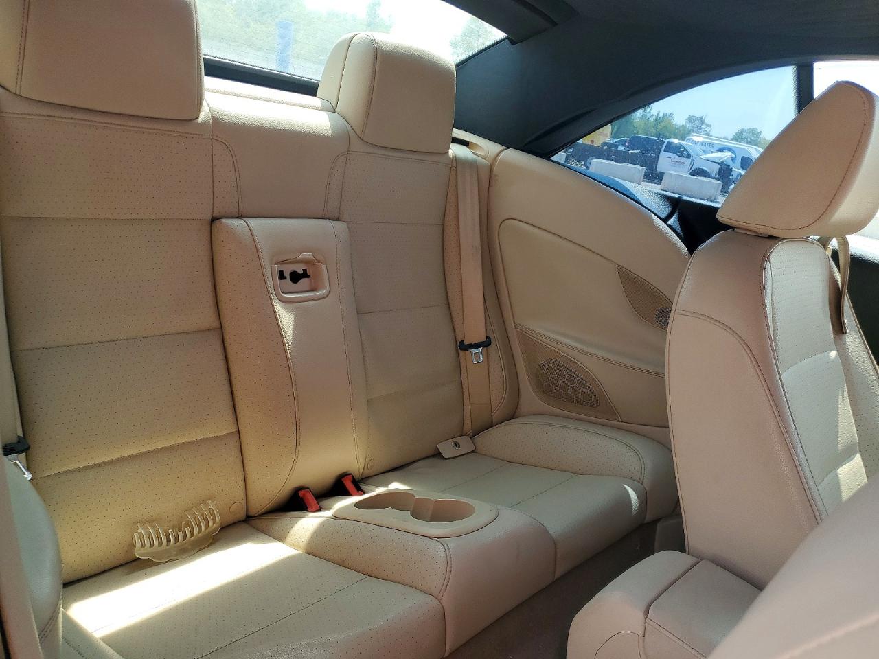2012 Volkswagen Eos Komfort Красный vin: WVWBW7AH2CV012968