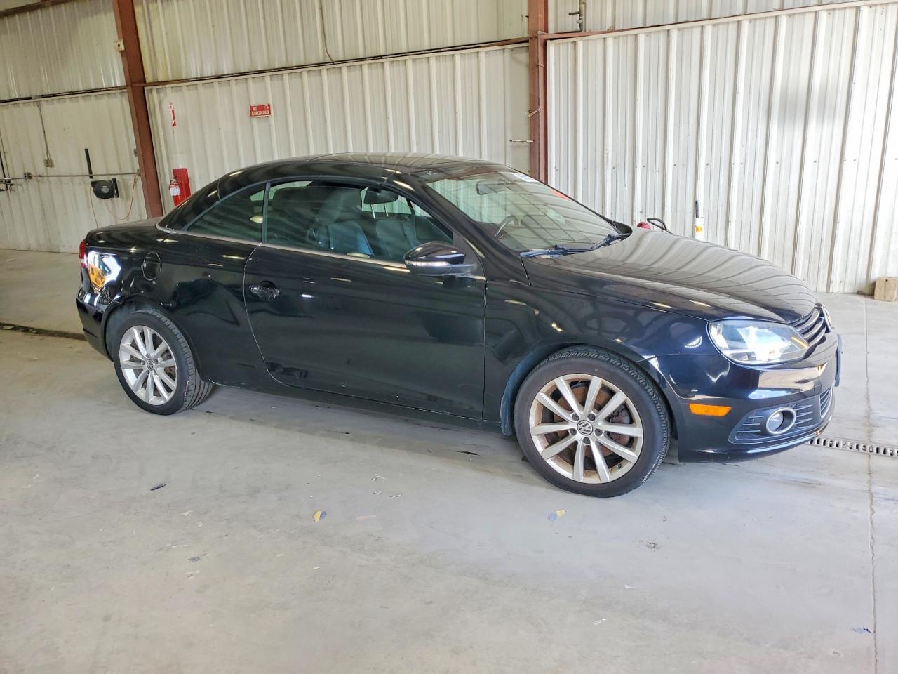 2012 Volkswagen Eos Komfort Black vin: WVWBW7AH4CV006346
