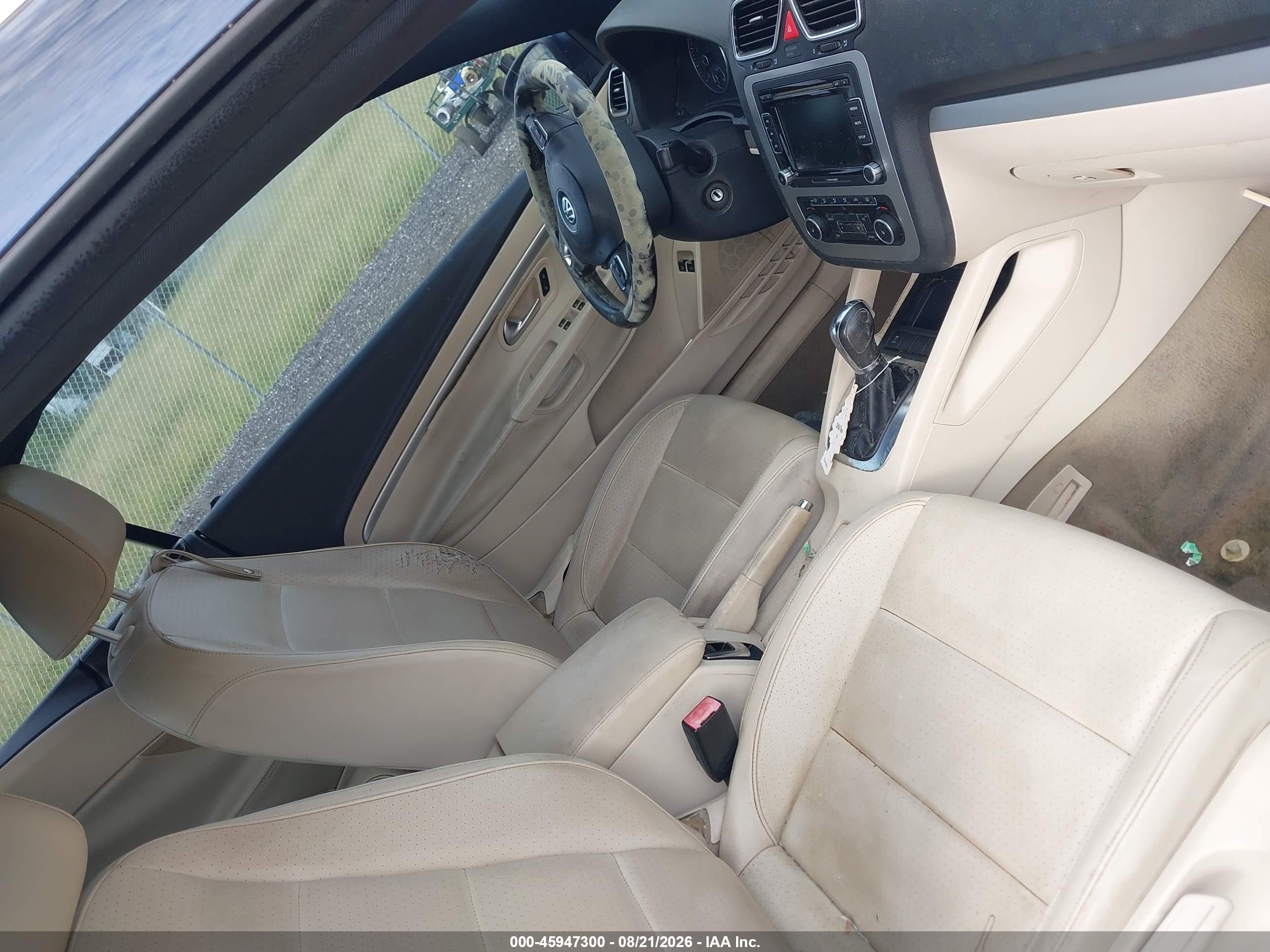 2012 Volkswagen Eos Komfort Blue vin: WVWBW7AH5CV004072