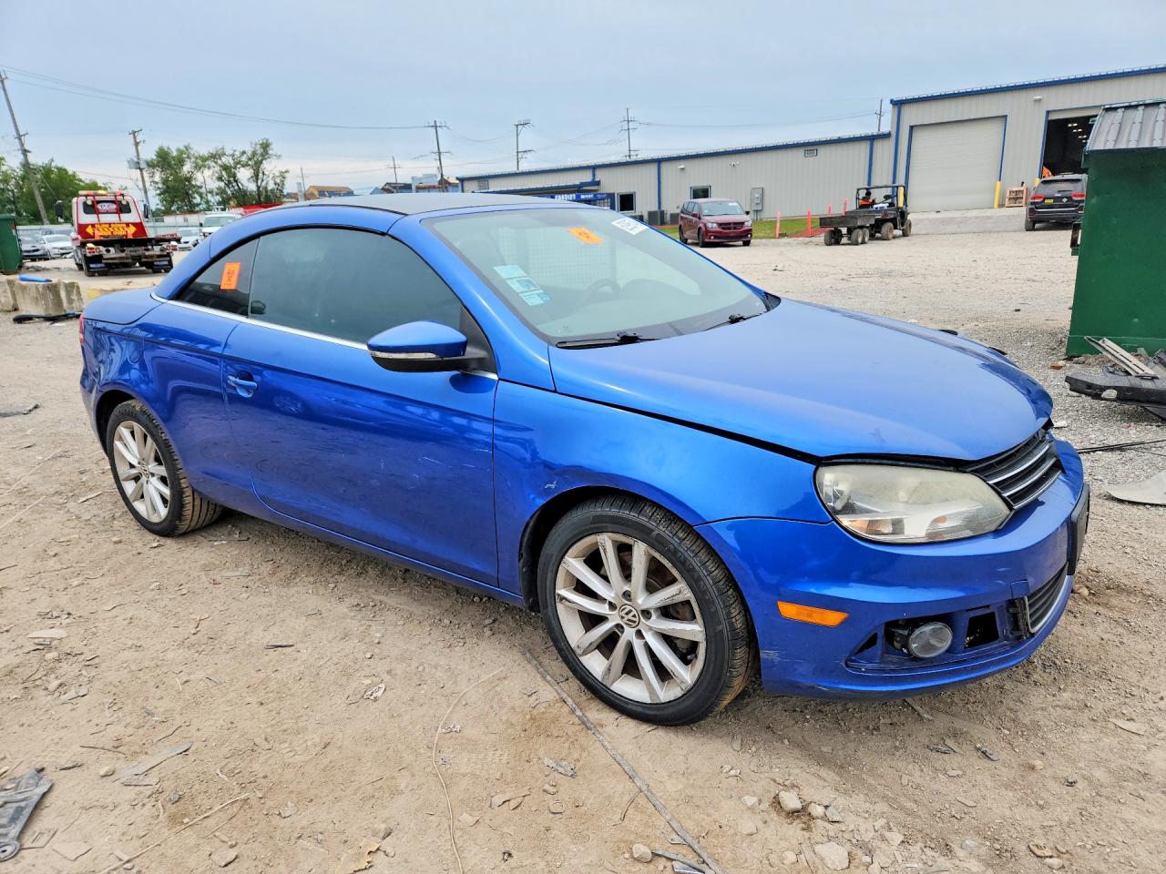 2012 Volkswagen Eos Komfort Blue vin: WVWBW7AH7CV003070