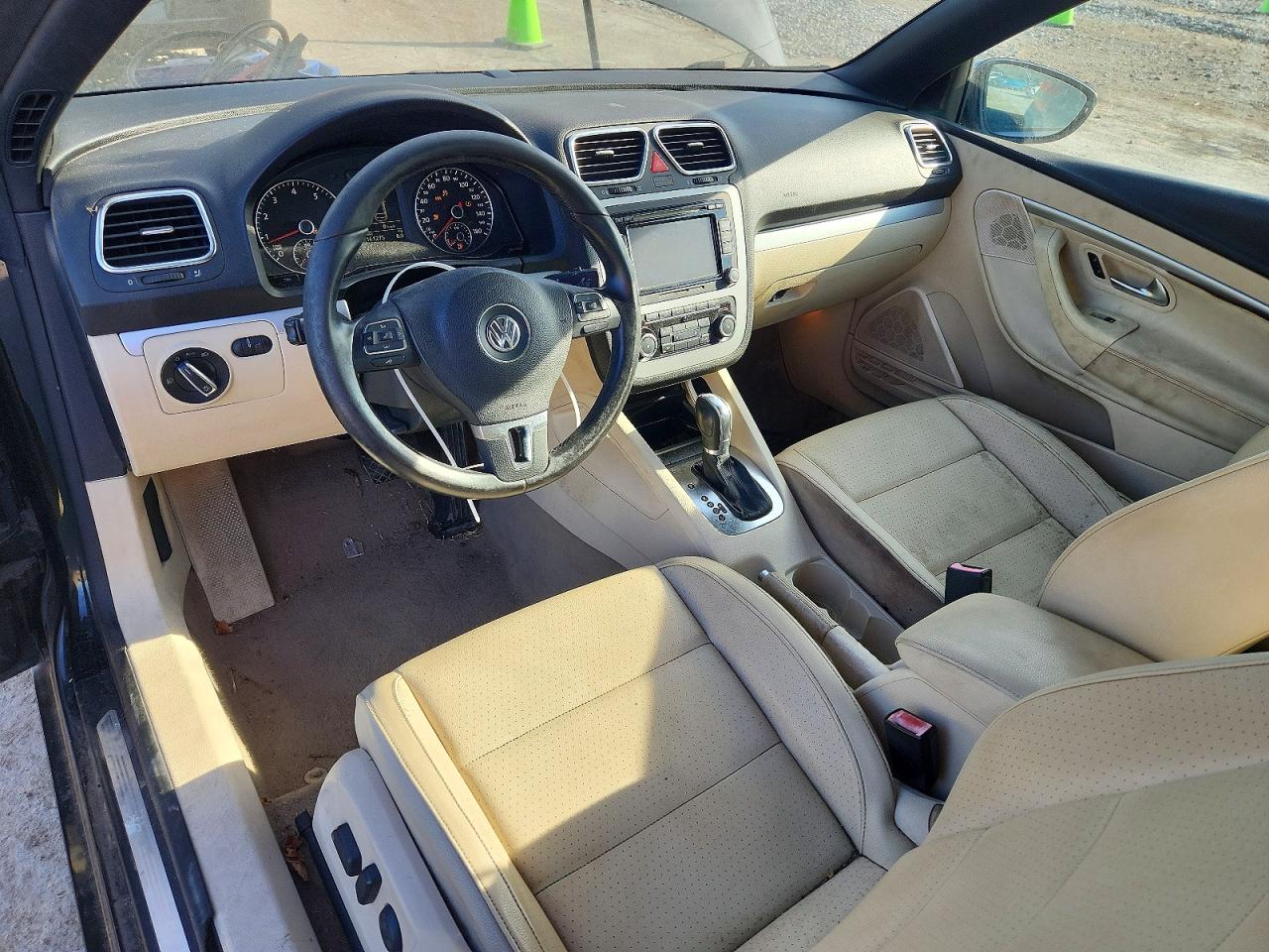 2012 Volkswagen Eos Komfort Black vin: WVWBW7AH8CV002851