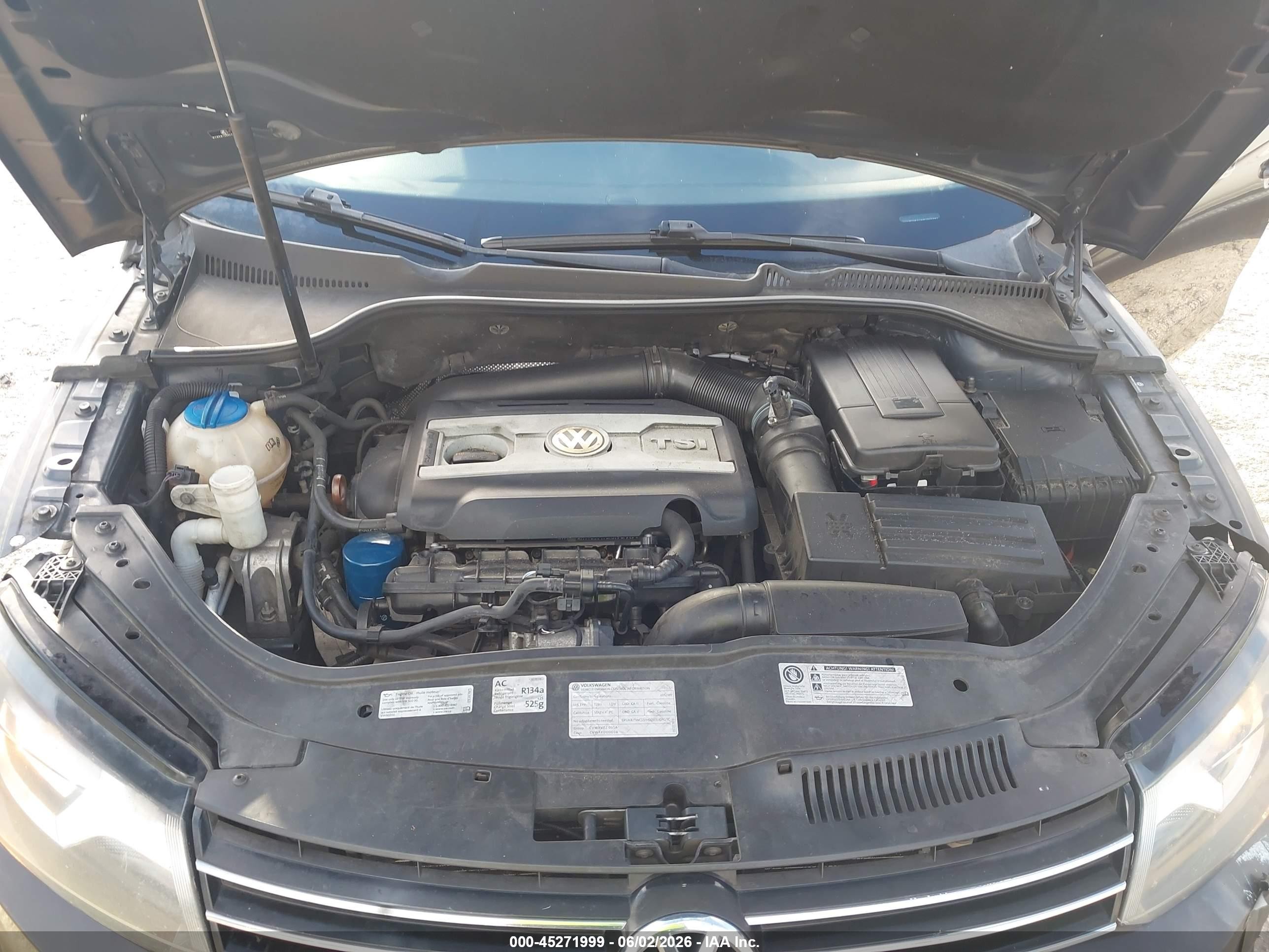 2012 Volkswagen Eos Komfort Gray vin: WVWBW7AH8CV020072