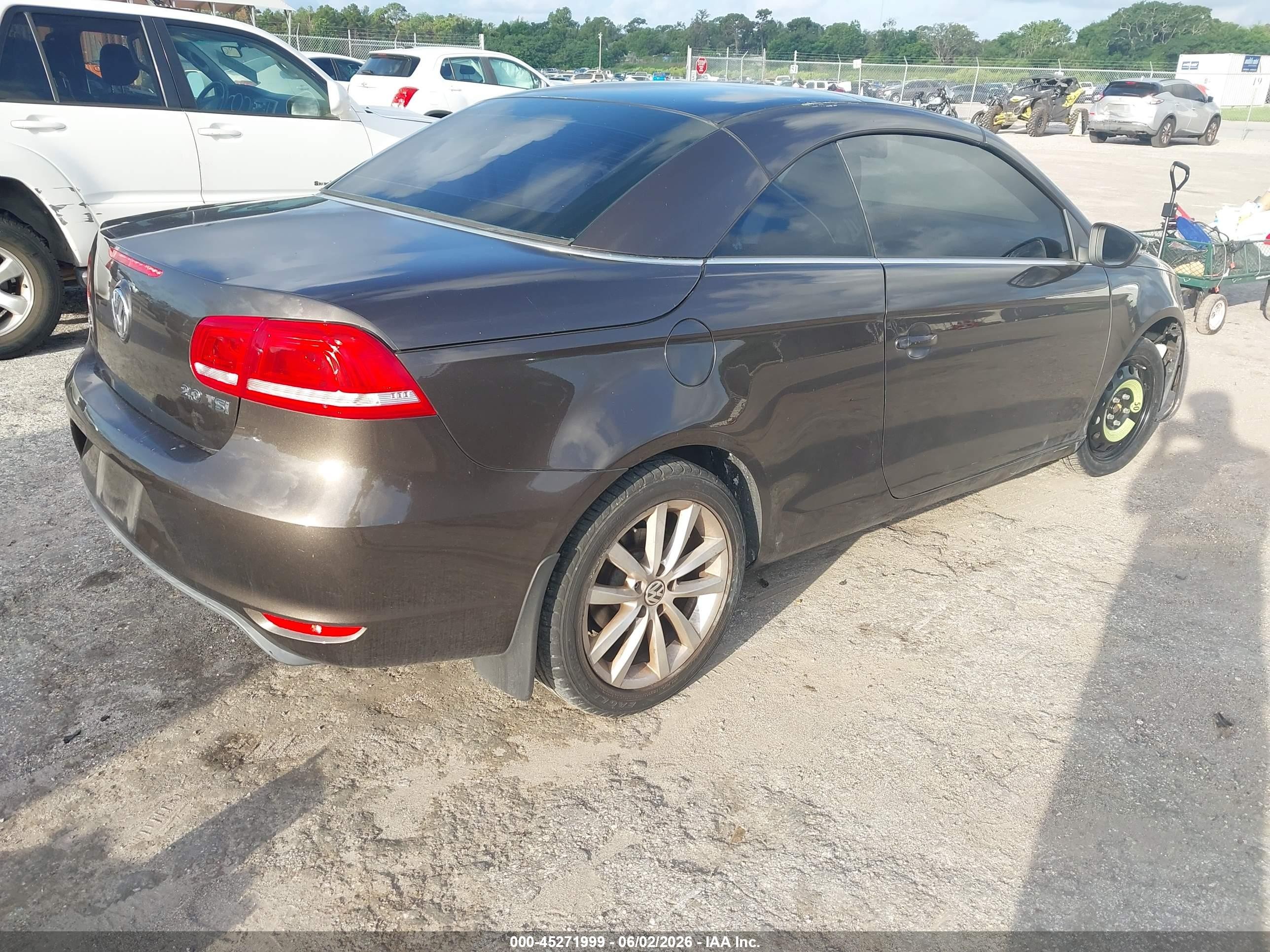 2012 Volkswagen Eos Komfort Gray vin: WVWBW7AH8CV020072