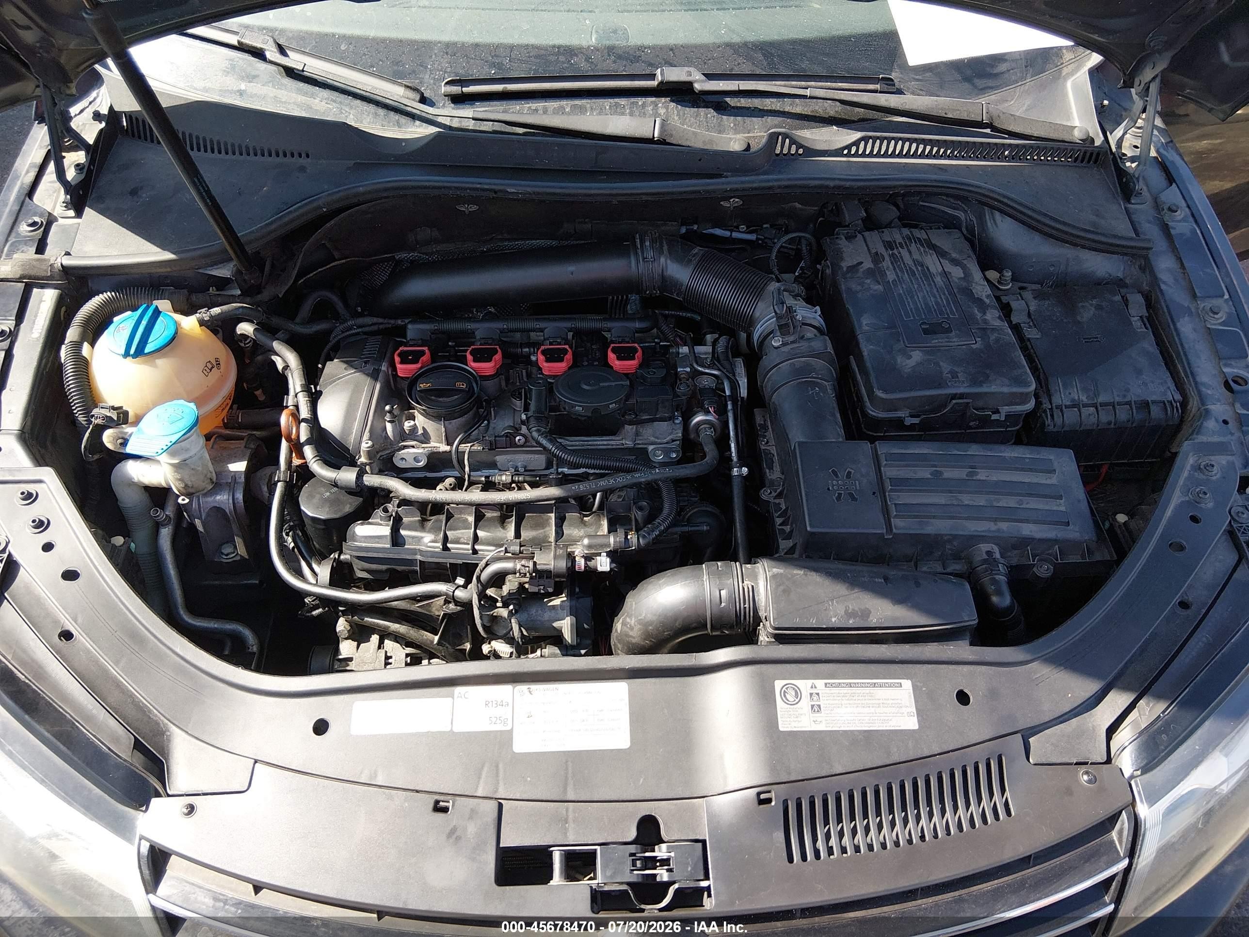 2012 Volkswagen Eos Komfort Черный vin: WVWBW7AH8CV020346
