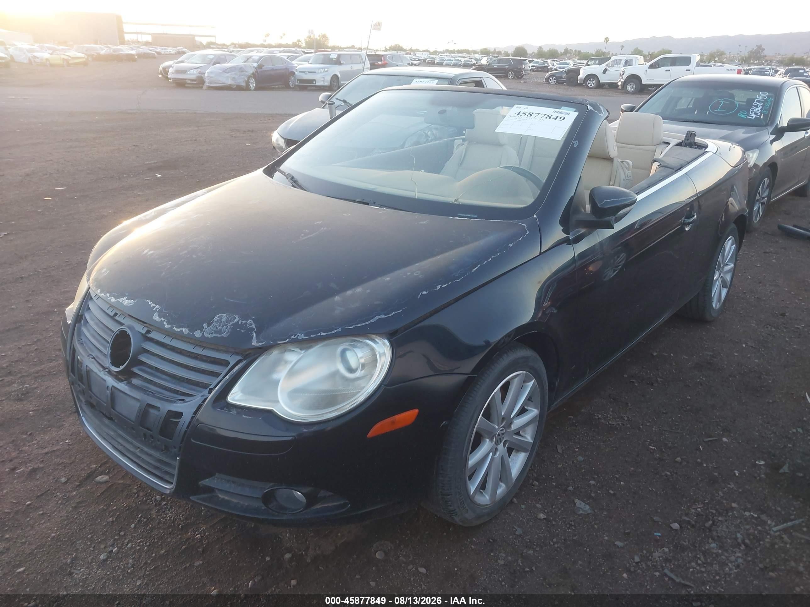 2011 Volkswagen Eos Komfort Black vin: WVWBW7AH9BV004686