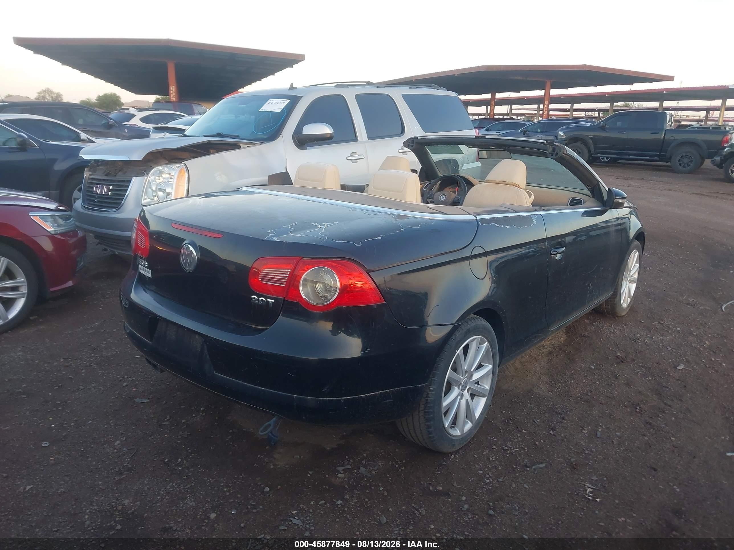 2011 Volkswagen Eos Komfort Black vin: WVWBW7AH9BV004686
