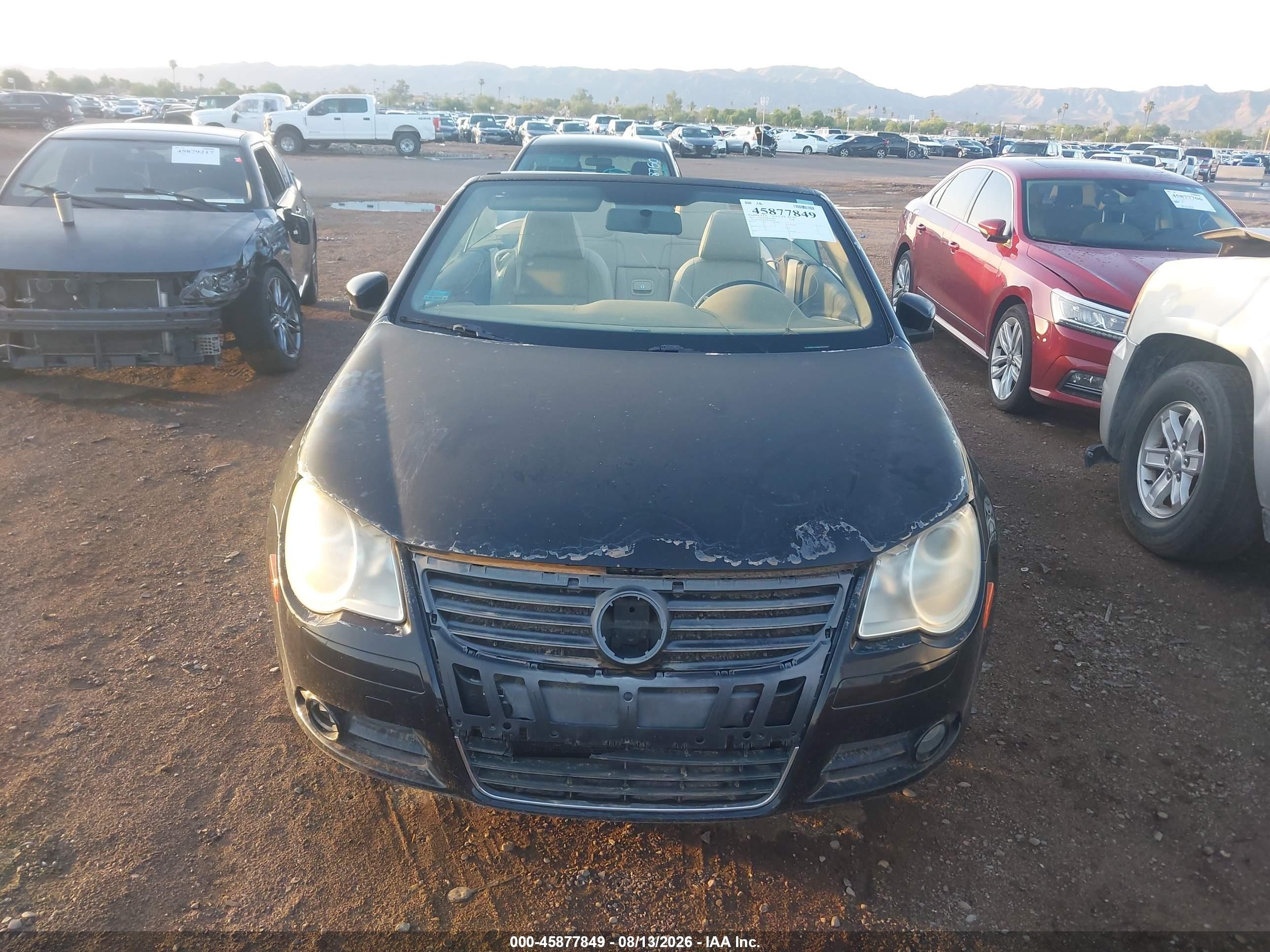 2011 Volkswagen Eos Komfort Black vin: WVWBW7AH9BV004686