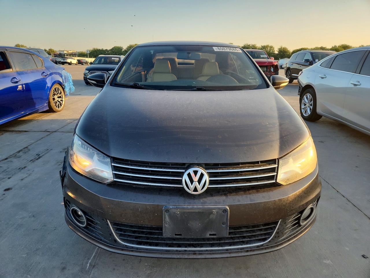 2014 Volkswagen Eos Komfort Brown vin: WVWBW8AH2EV003258