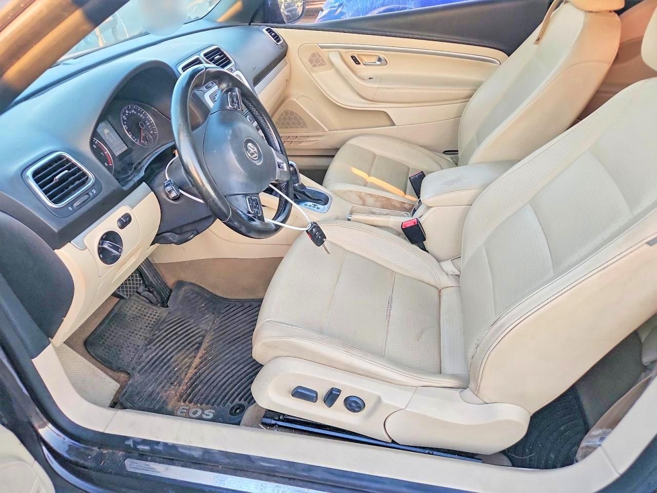 2014 Volkswagen Eos Komfort Brown vin: WVWBW8AH2EV003258