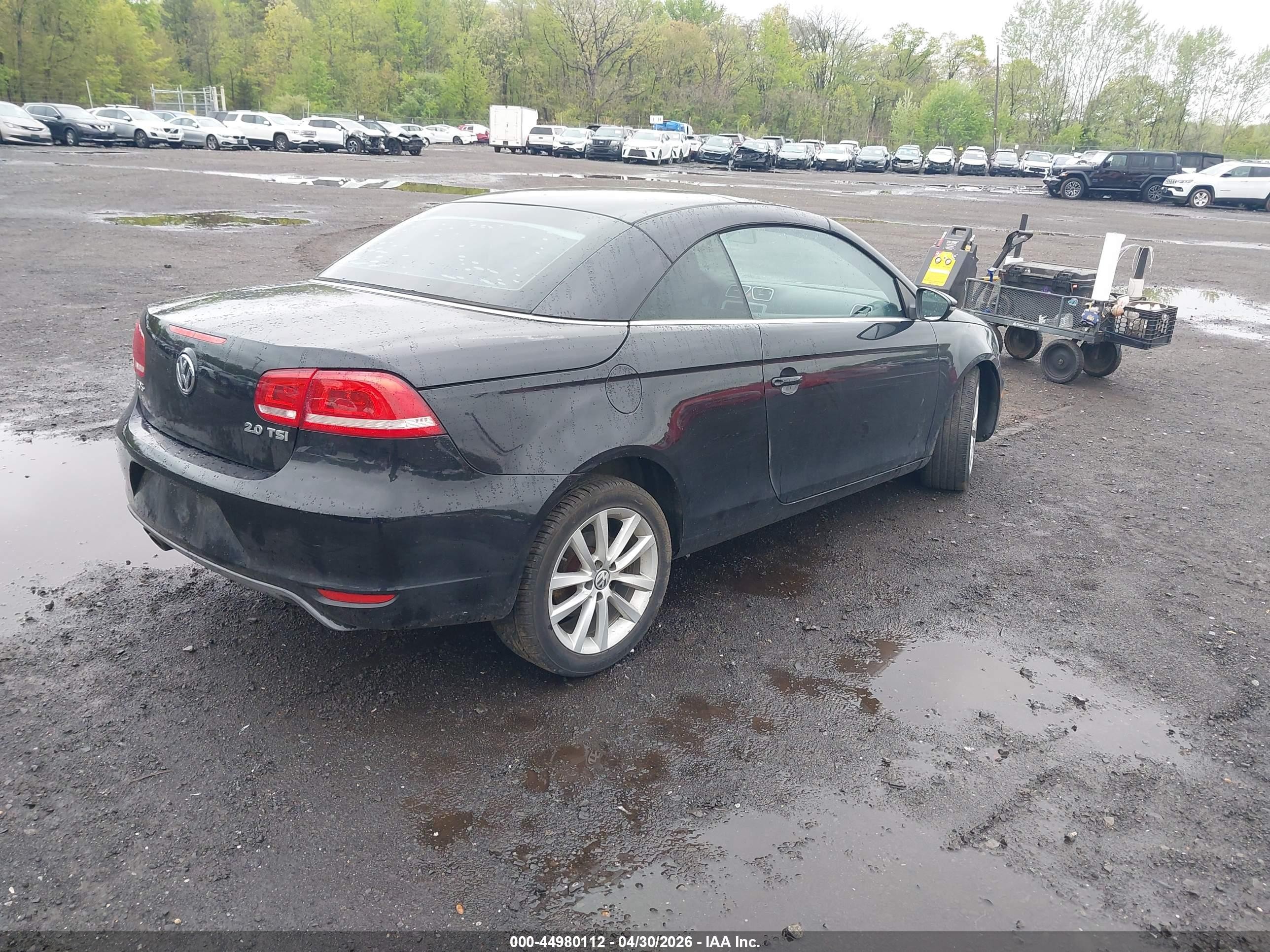 2013 Volkswagen Eos Komfort Черный vin: WVWBW8AH3DV009049
