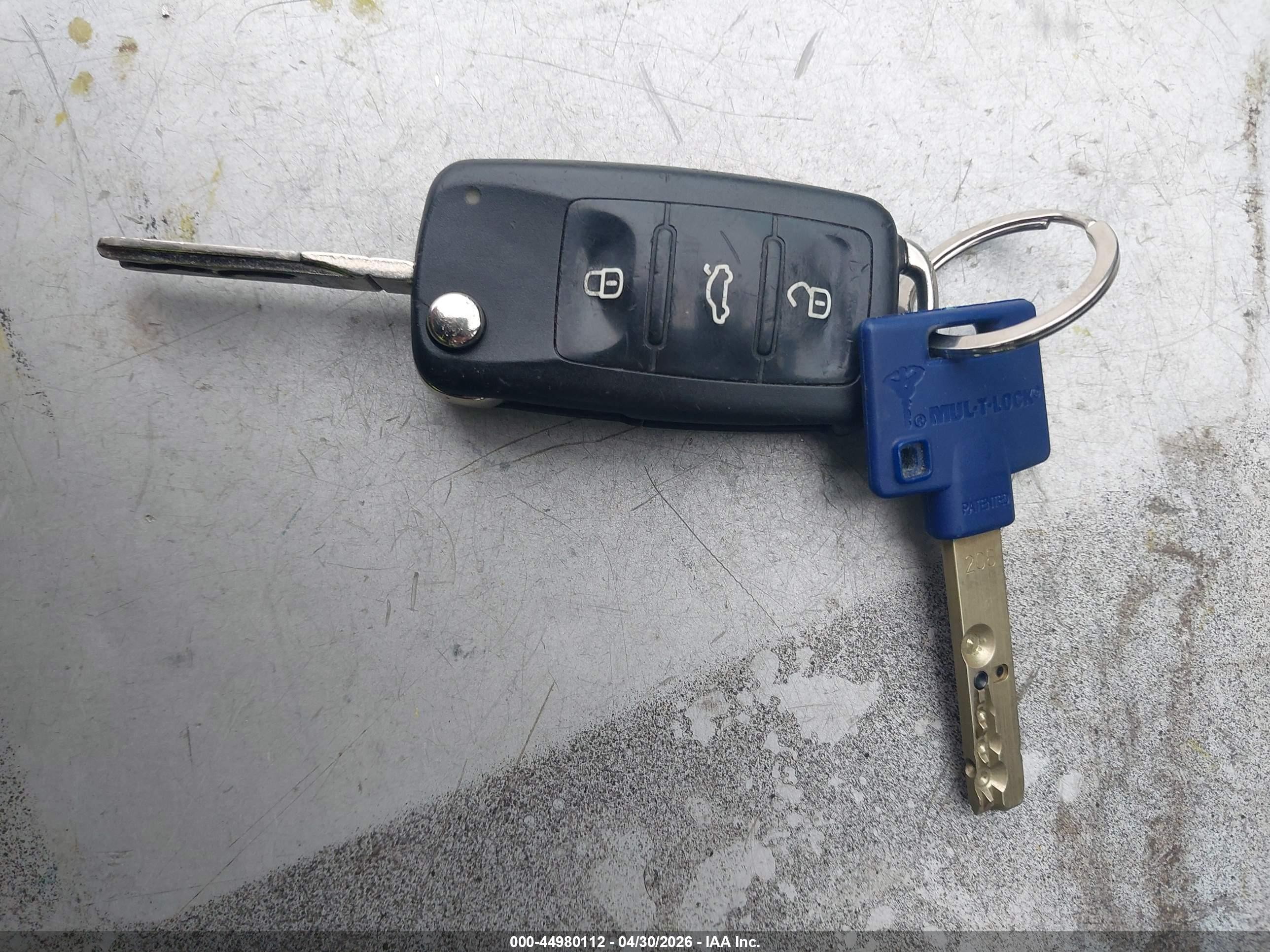 2013 Volkswagen Eos Komfort Черный vin: WVWBW8AH3DV009049