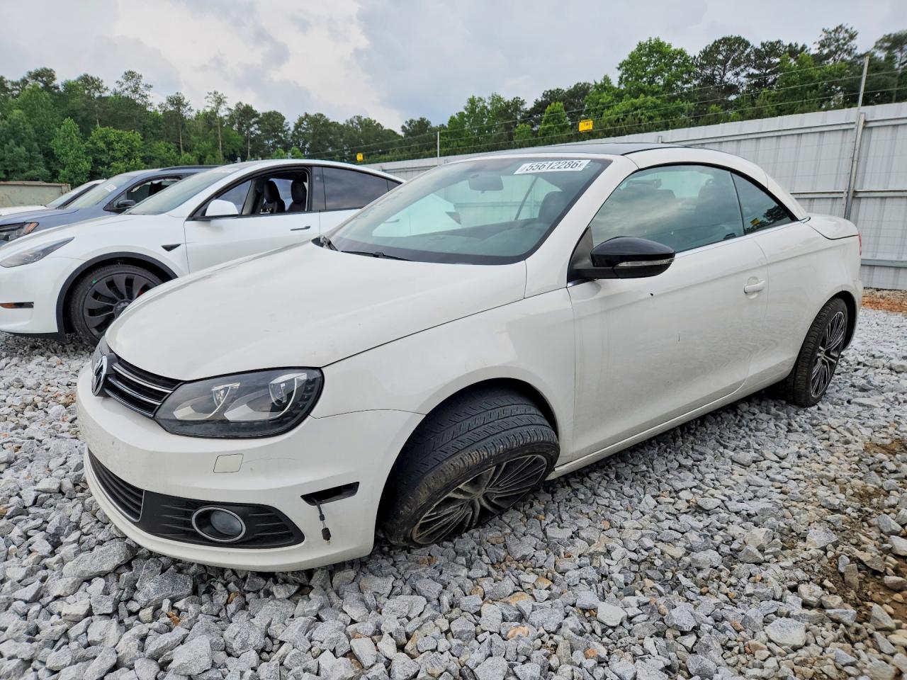 2014 Volkswagen Eos Komfort White vin: WVWBW8AH3EV000191